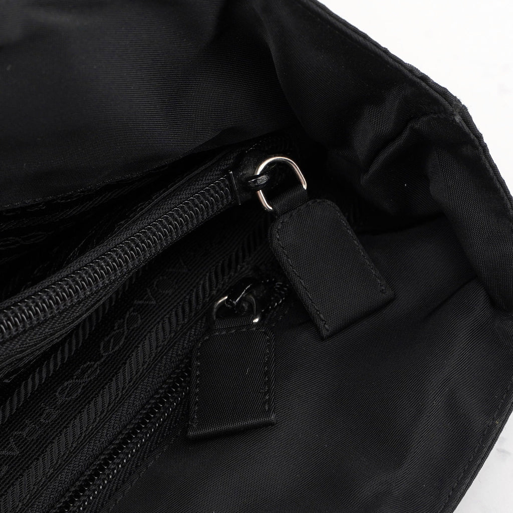 B4681 Large Black Tessuto City Tote Bag