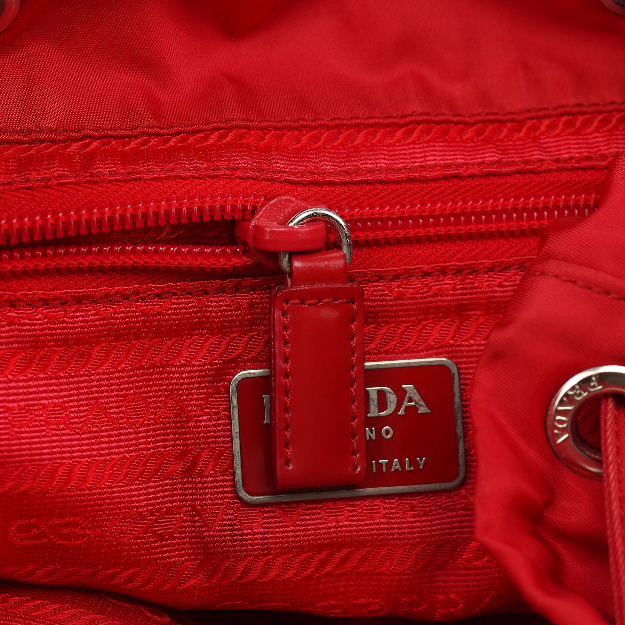 B5885 Red Tessuto Vela Backpack