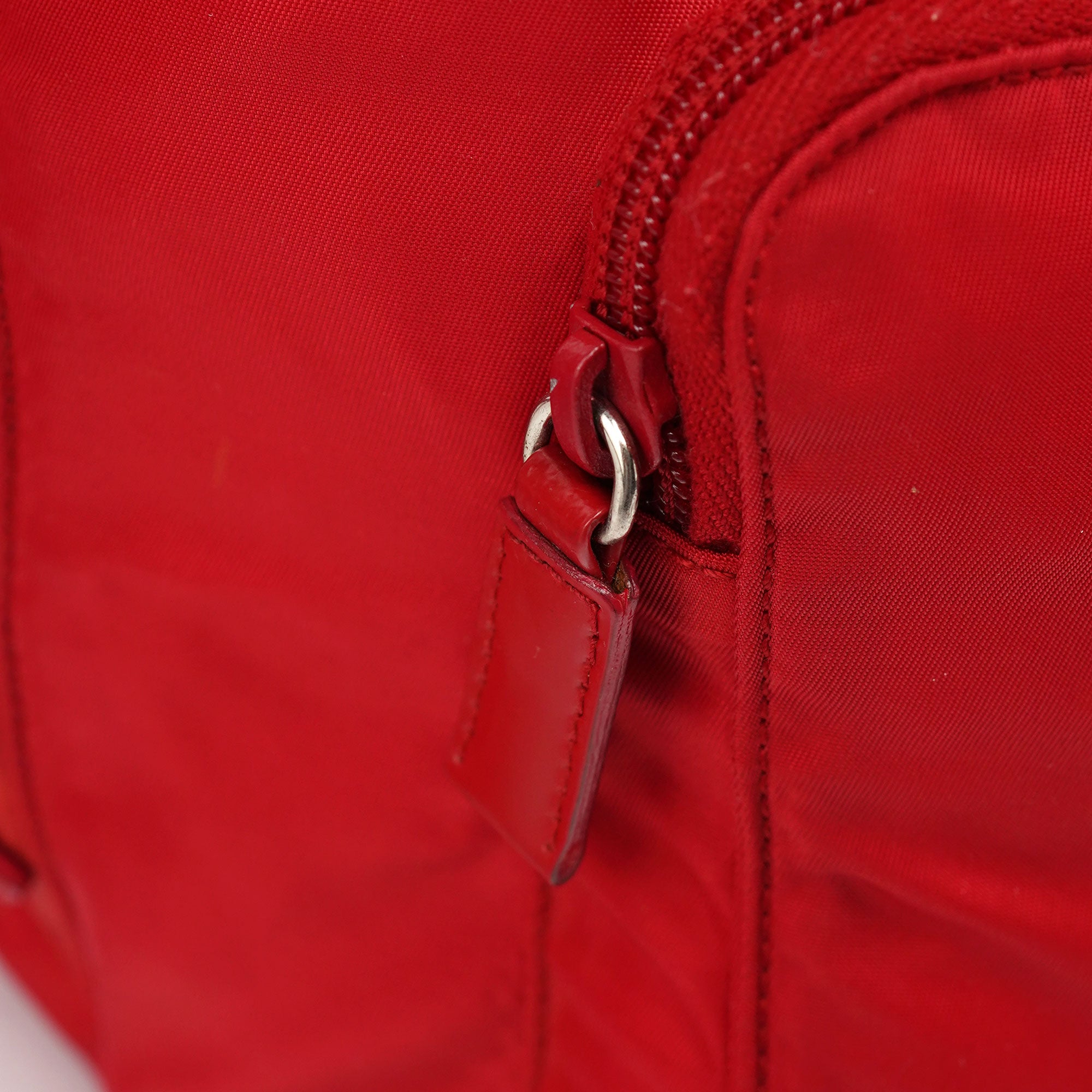 B5885 Red Tessuto Vela Backpack