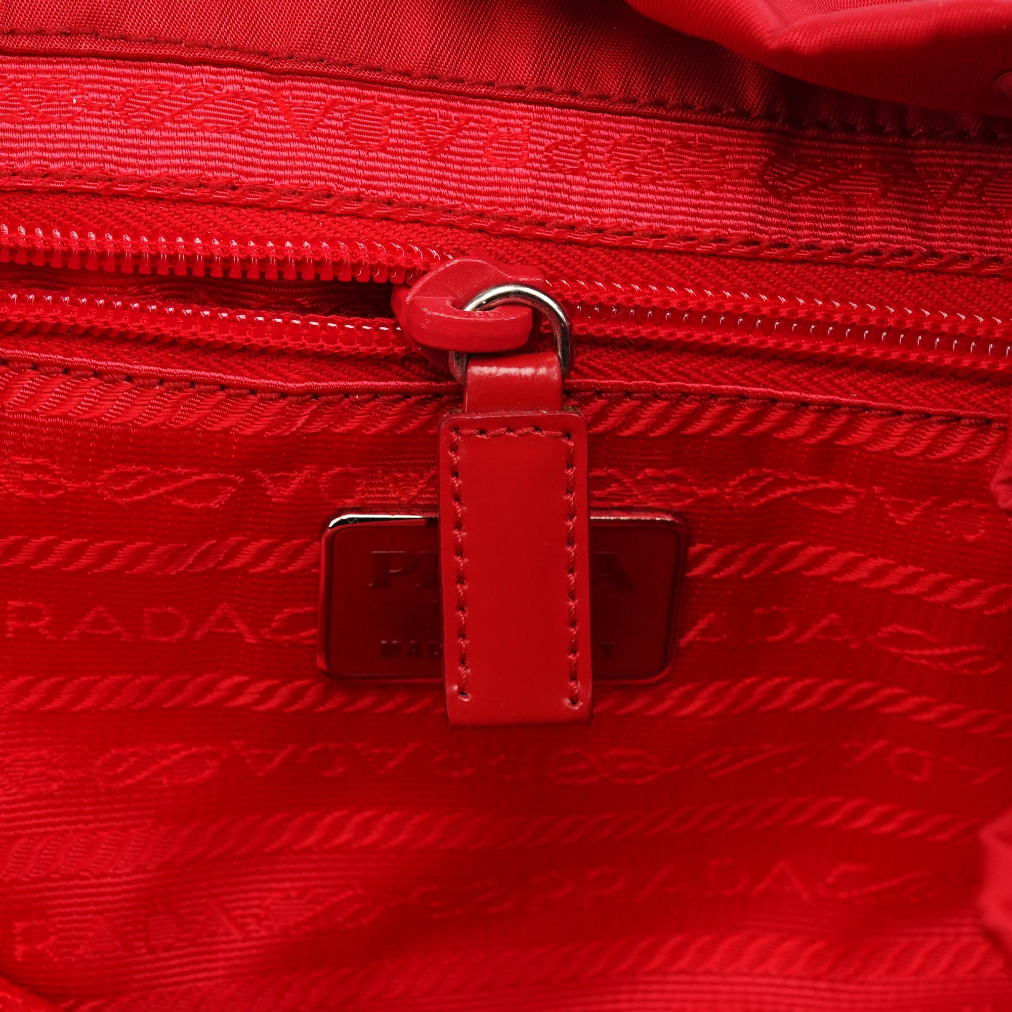 B5885 Red Tessuto Vela Backpack