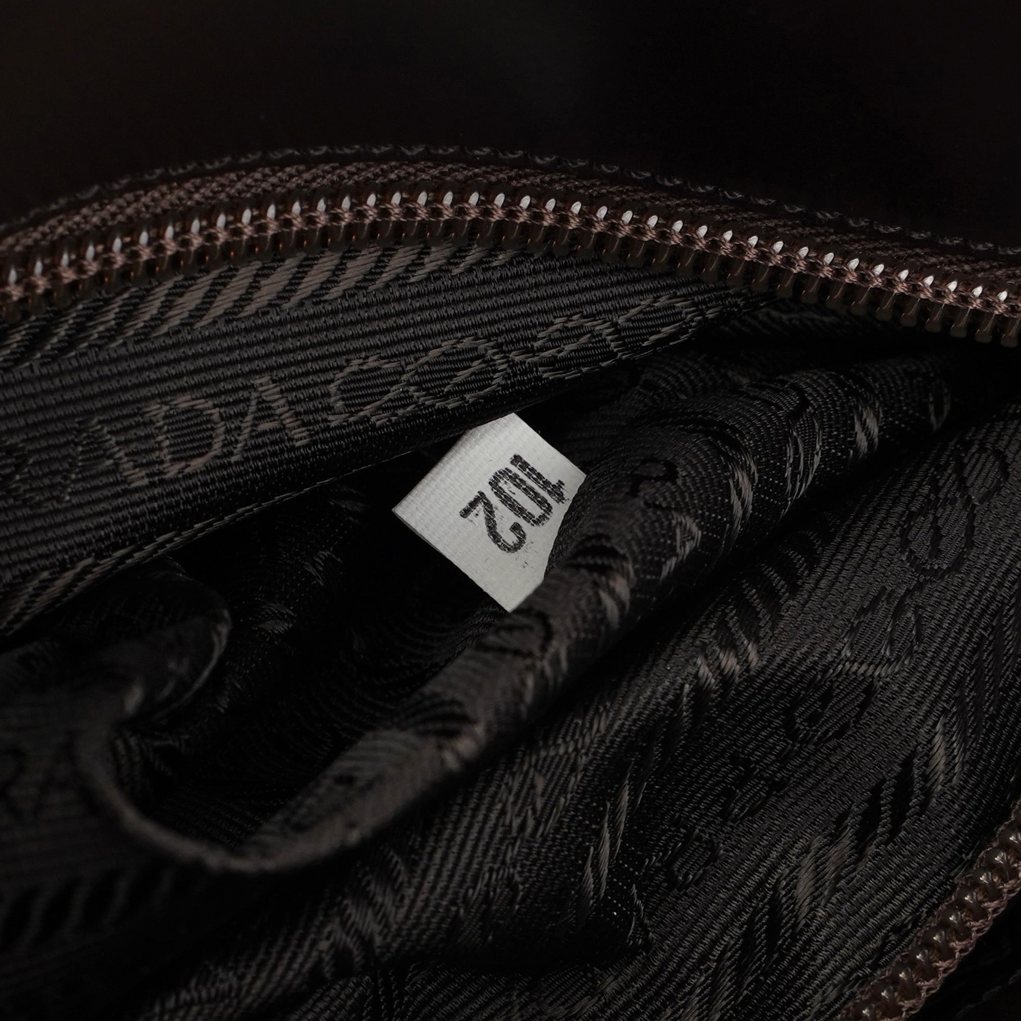 B6010 Brown Spazzolato Tote