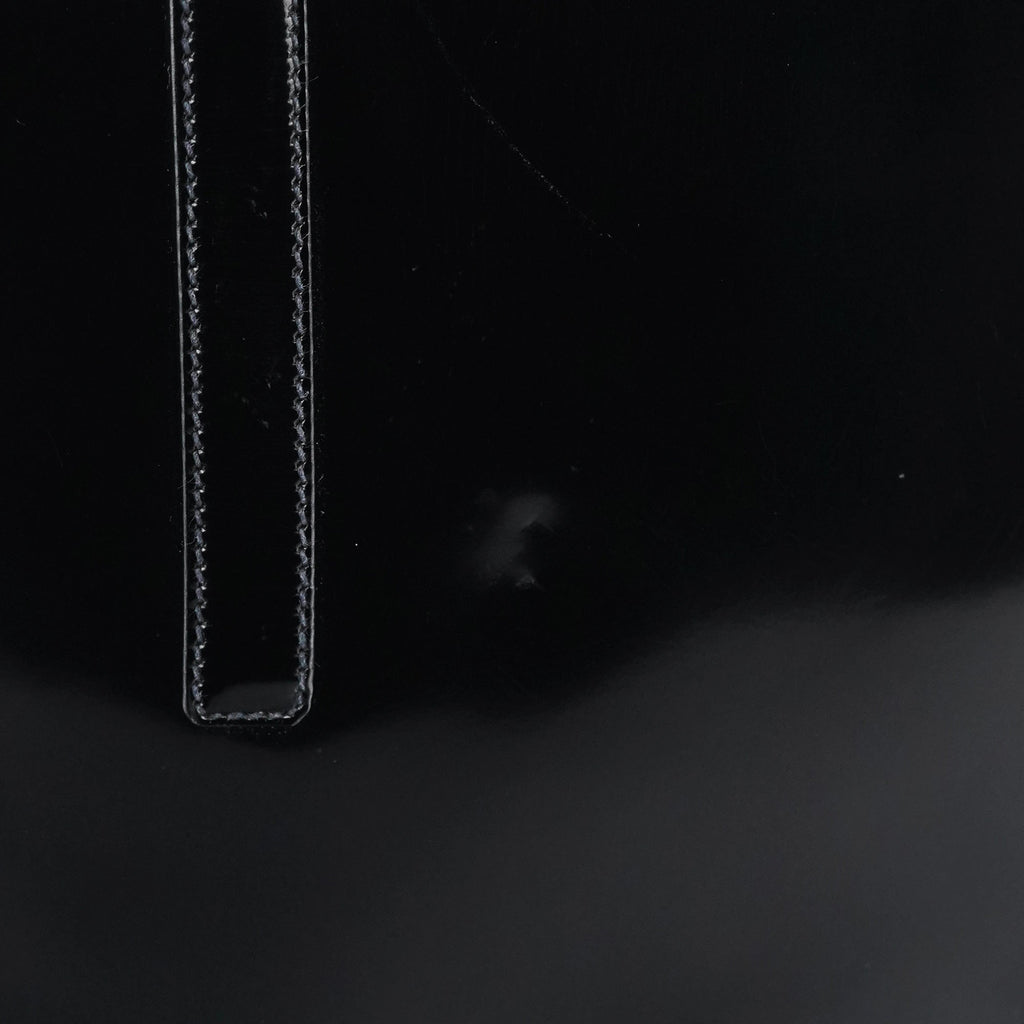 B6013 1995 Black Spazzolato Sport Tote Bag