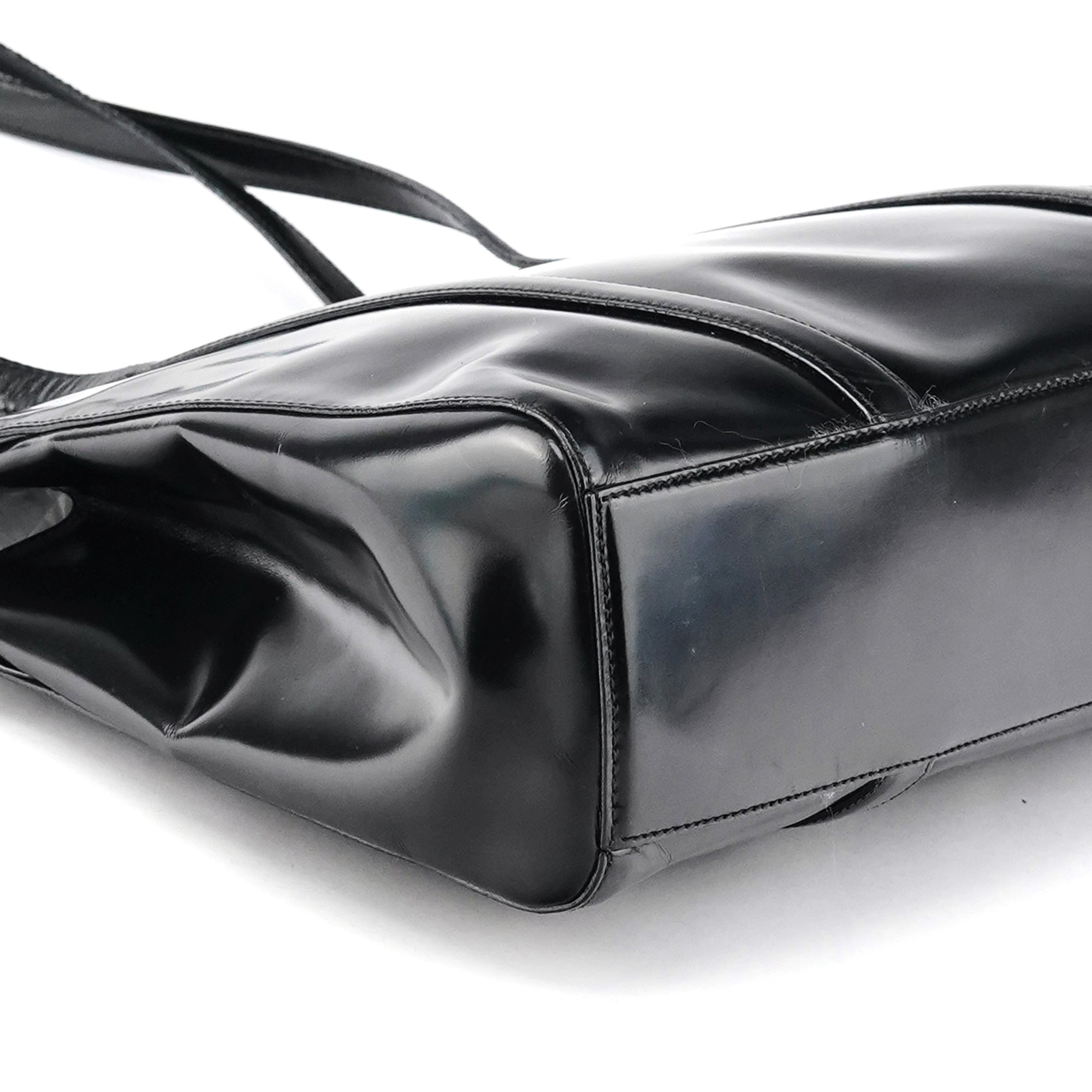 B6017 1995 Black Spazzolato Sport Tote Bag