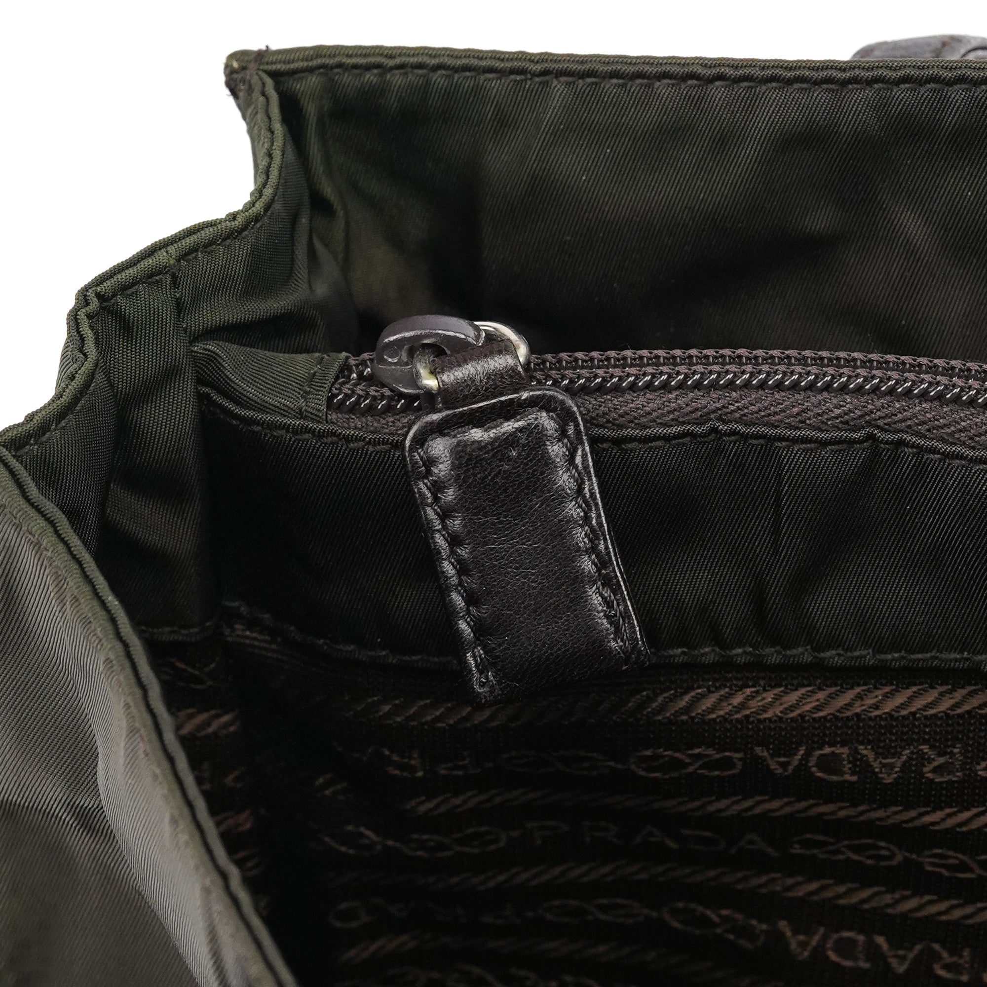 B6059 Dark Green Tessuto Trend Nappa Tote Bag