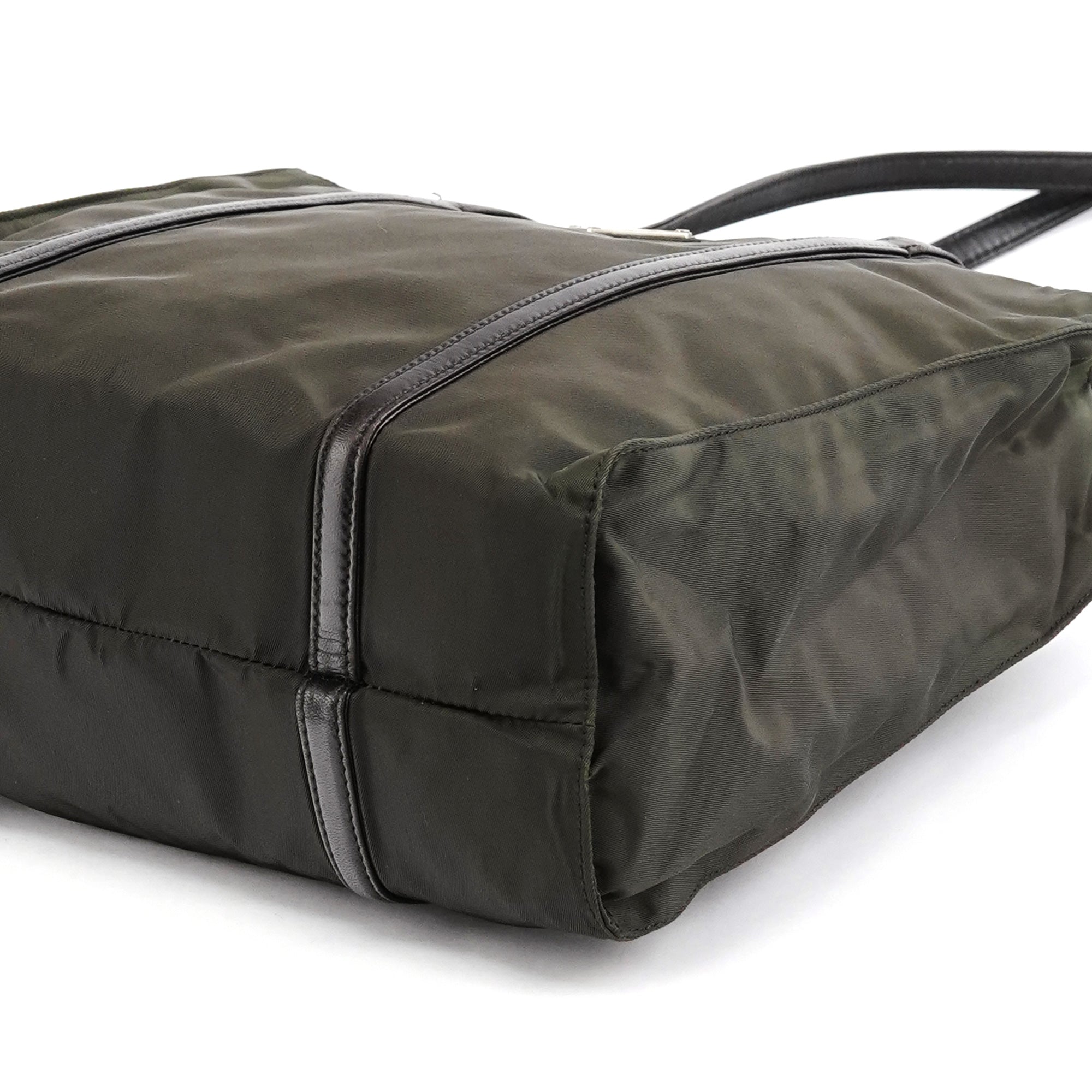B6059 Dark Green Tessuto Trend Nappa Tote Bag