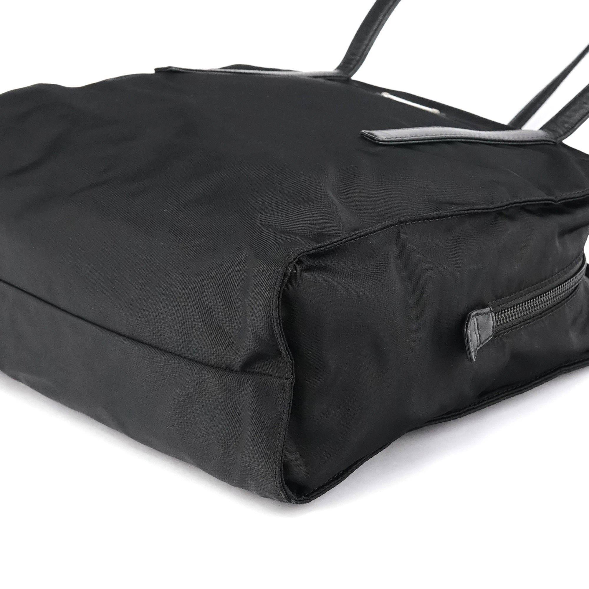1995 Black Tessuto Trend Nappa Nylon Tote Bag