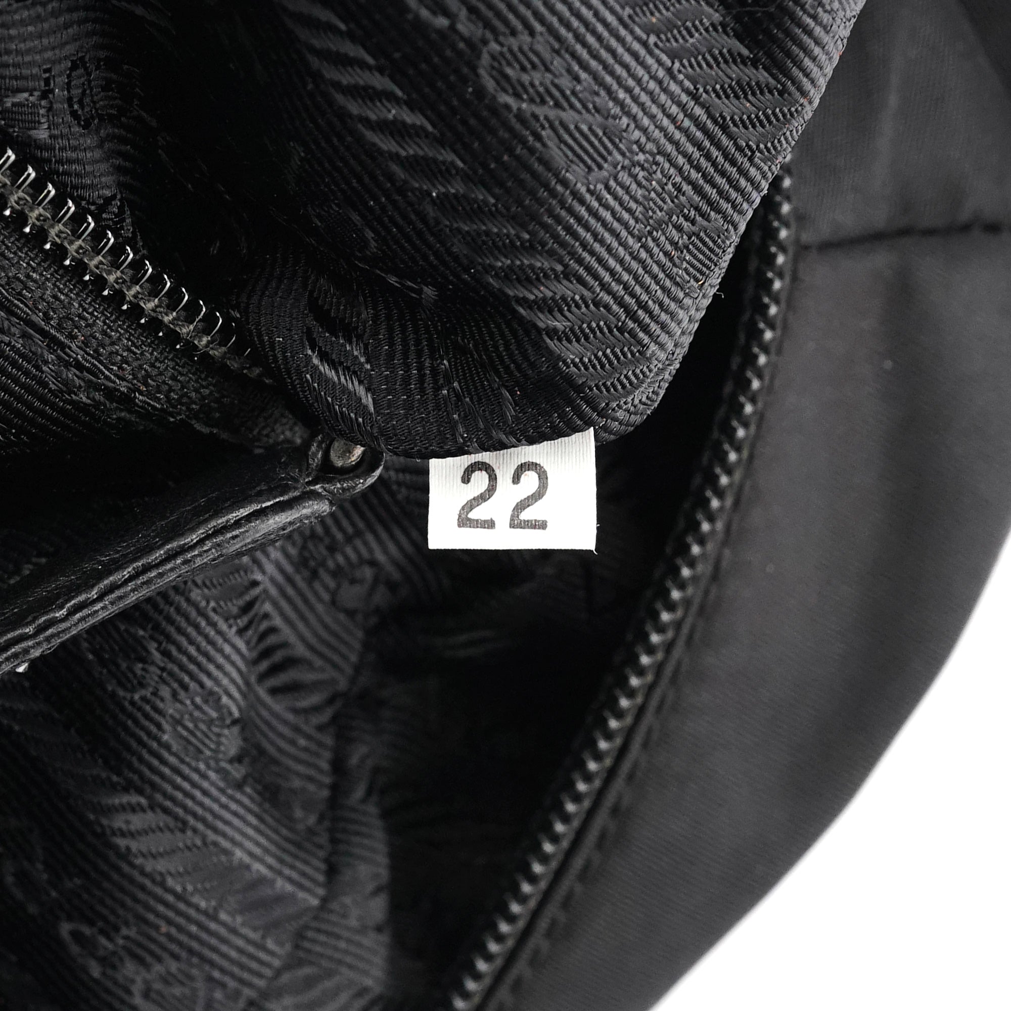 1995 Black Tessuto Trend Nappa Nylon Tote Bag