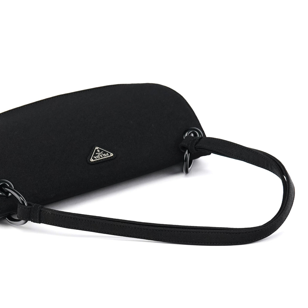 B6217 Black Tessuto Swing Nylon Shoulder Bag