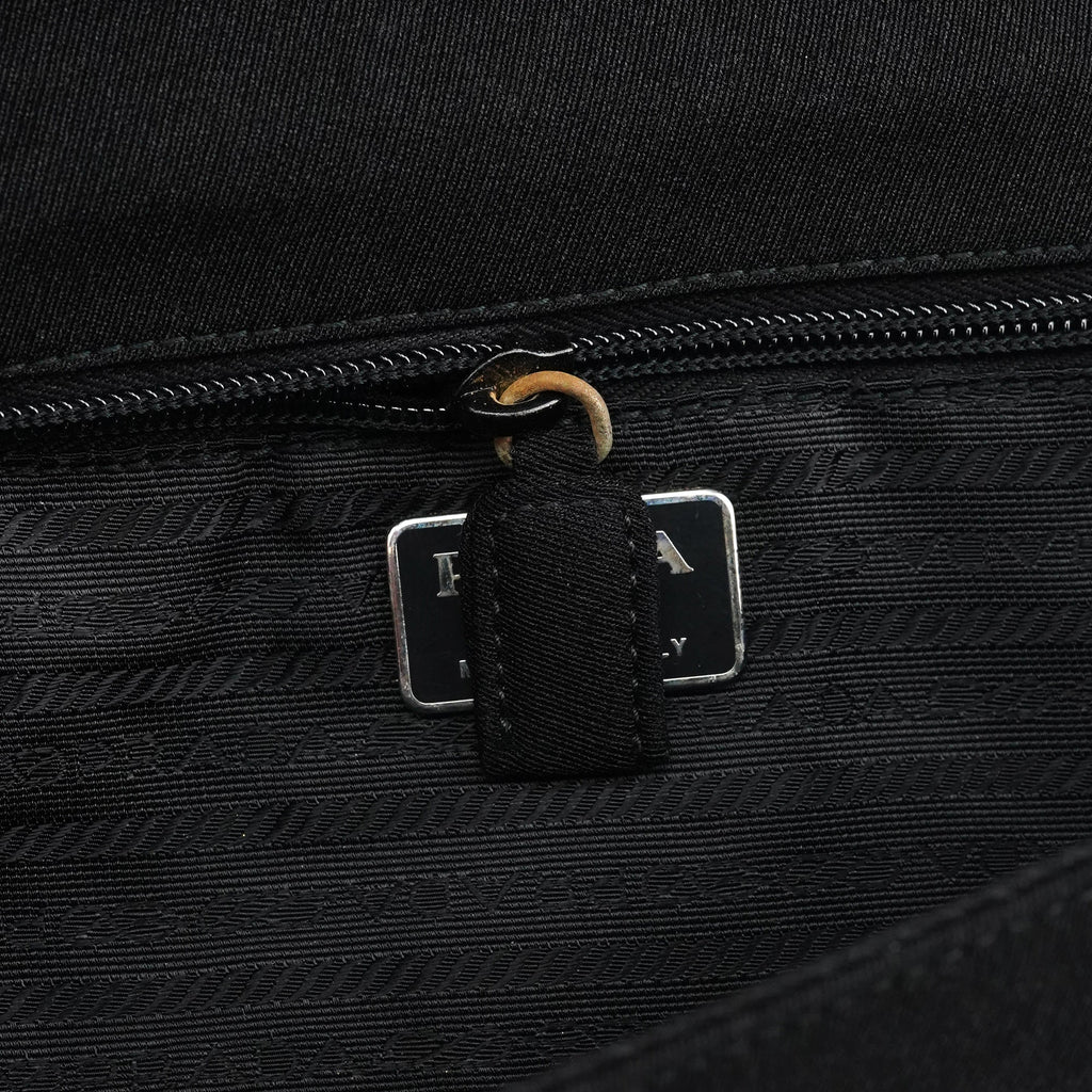 B6217 Black Tessuto Swing Nylon Shoulder Bag