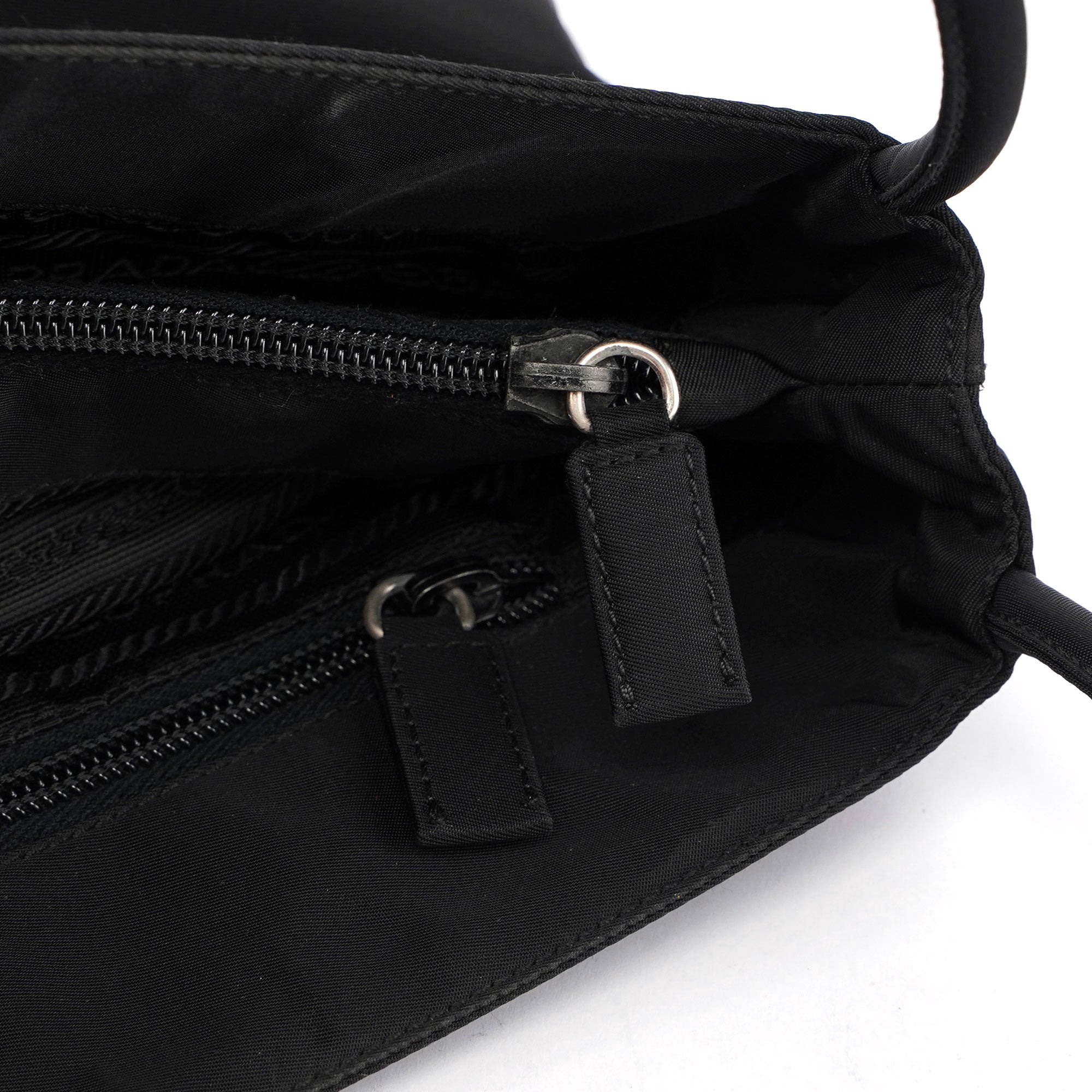 B6242 Black Tessuto City Tote