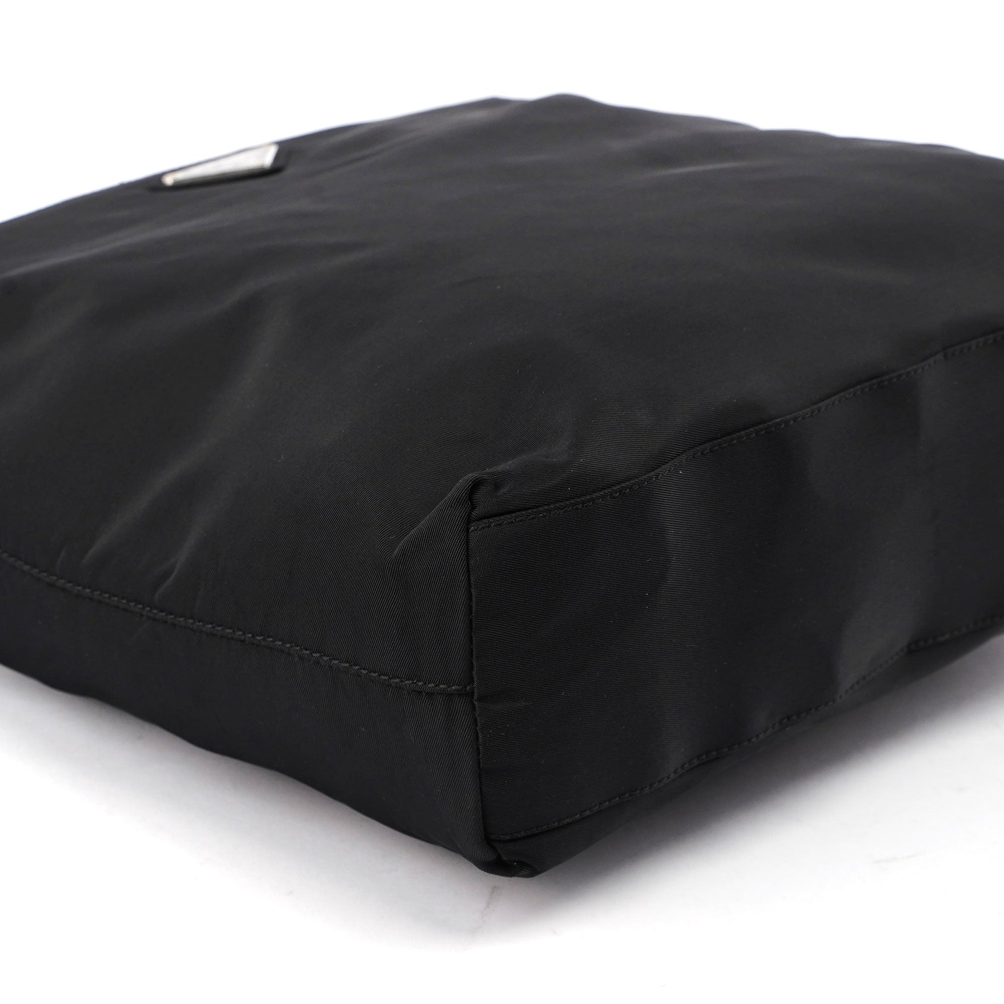 B6242 Black Tessuto City Tote