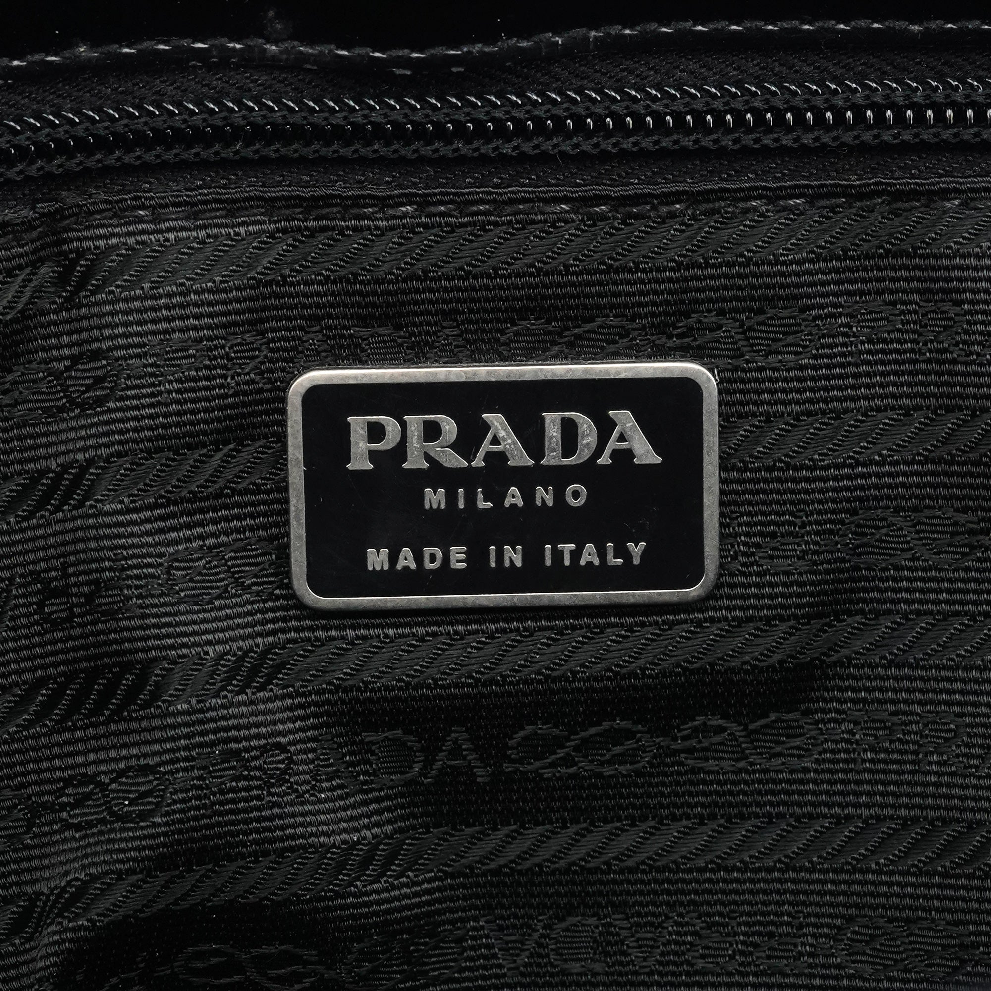 B6317 1995 Black Spazzolato Sport Tote bag