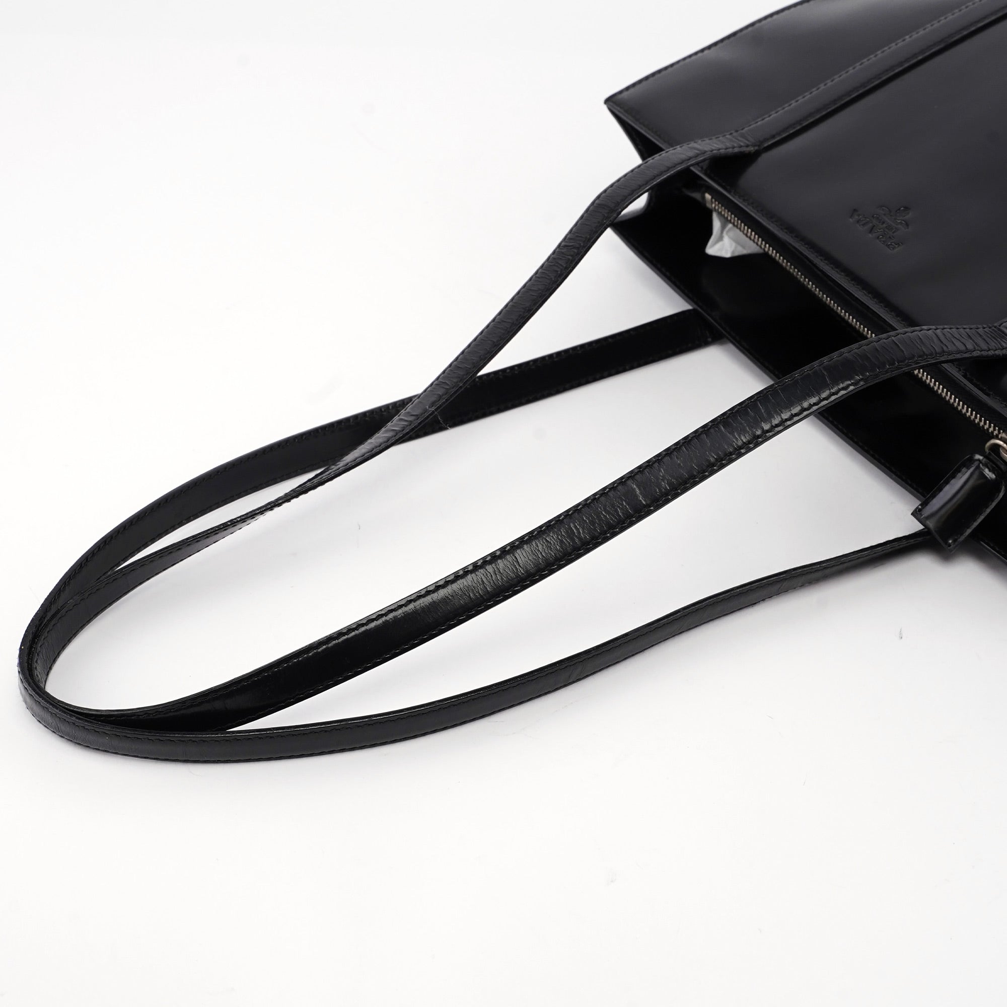 B6498 Black Spazzolato Tote