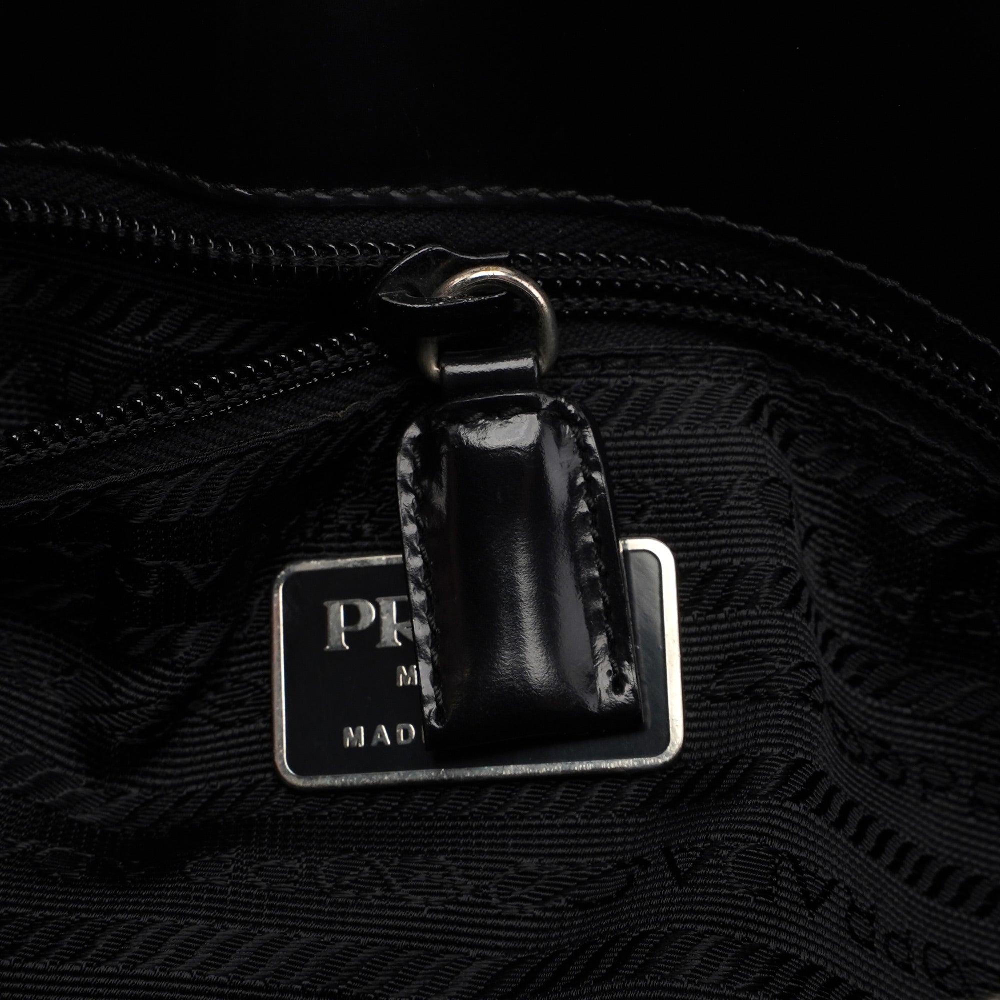 B6498 Black Spazzolato Tote