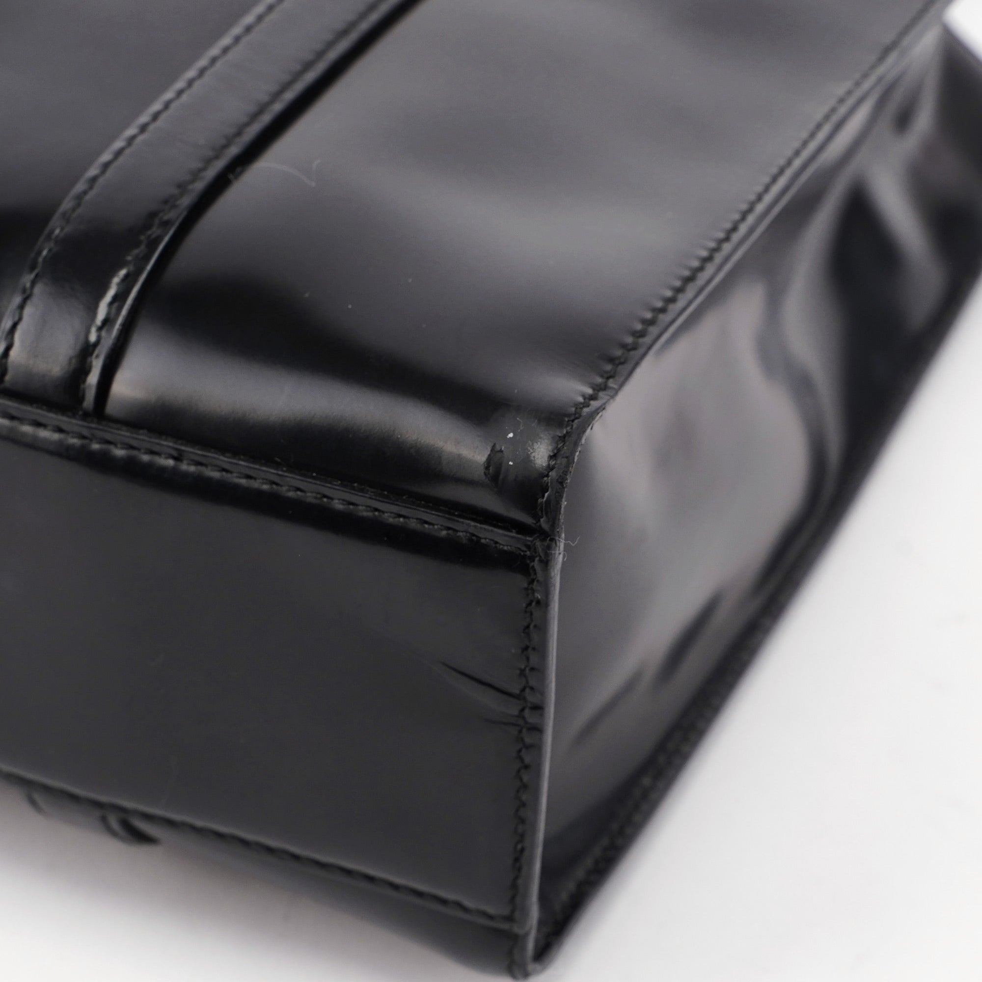 B6498 Black Spazzolato Tote