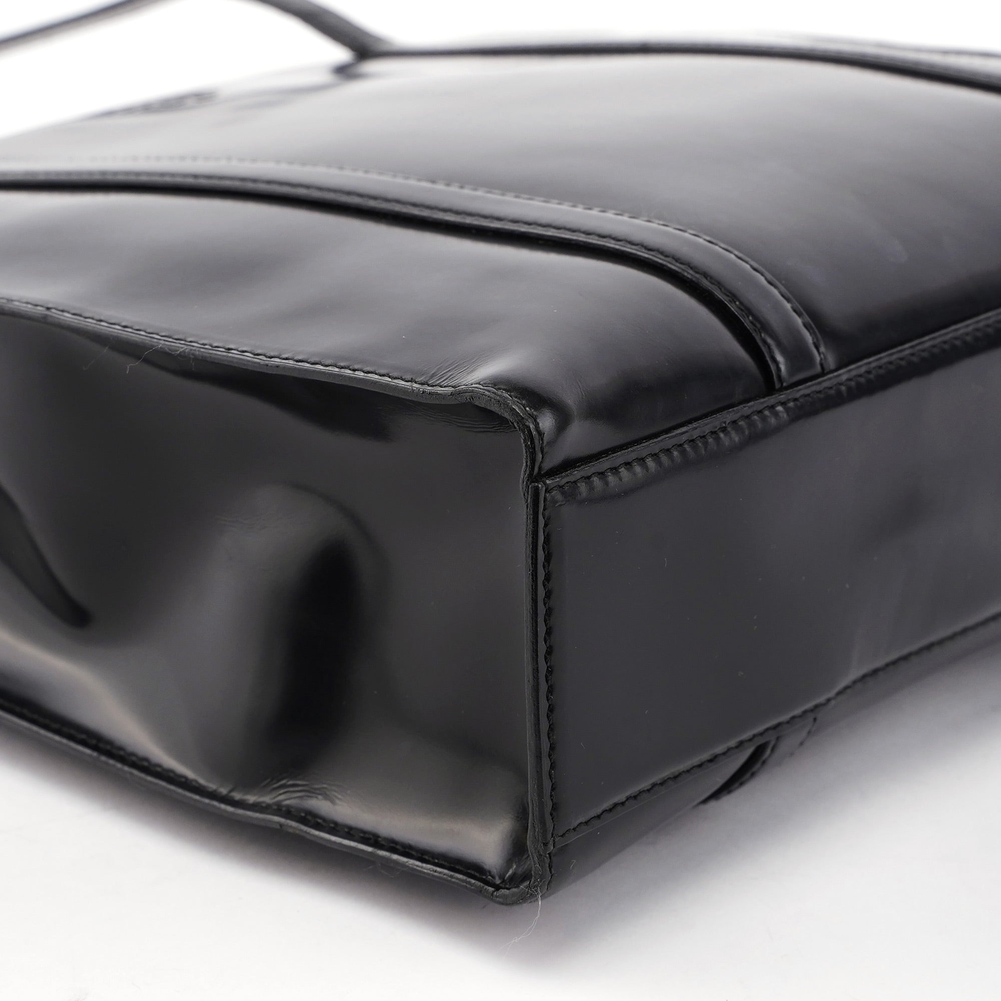 B6498 Black Spazzolato Tote