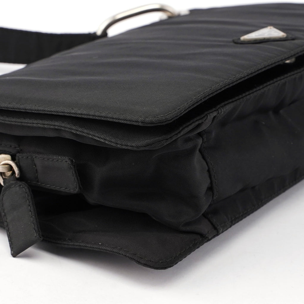 B6542 Black Tessuto Shoulder Bag