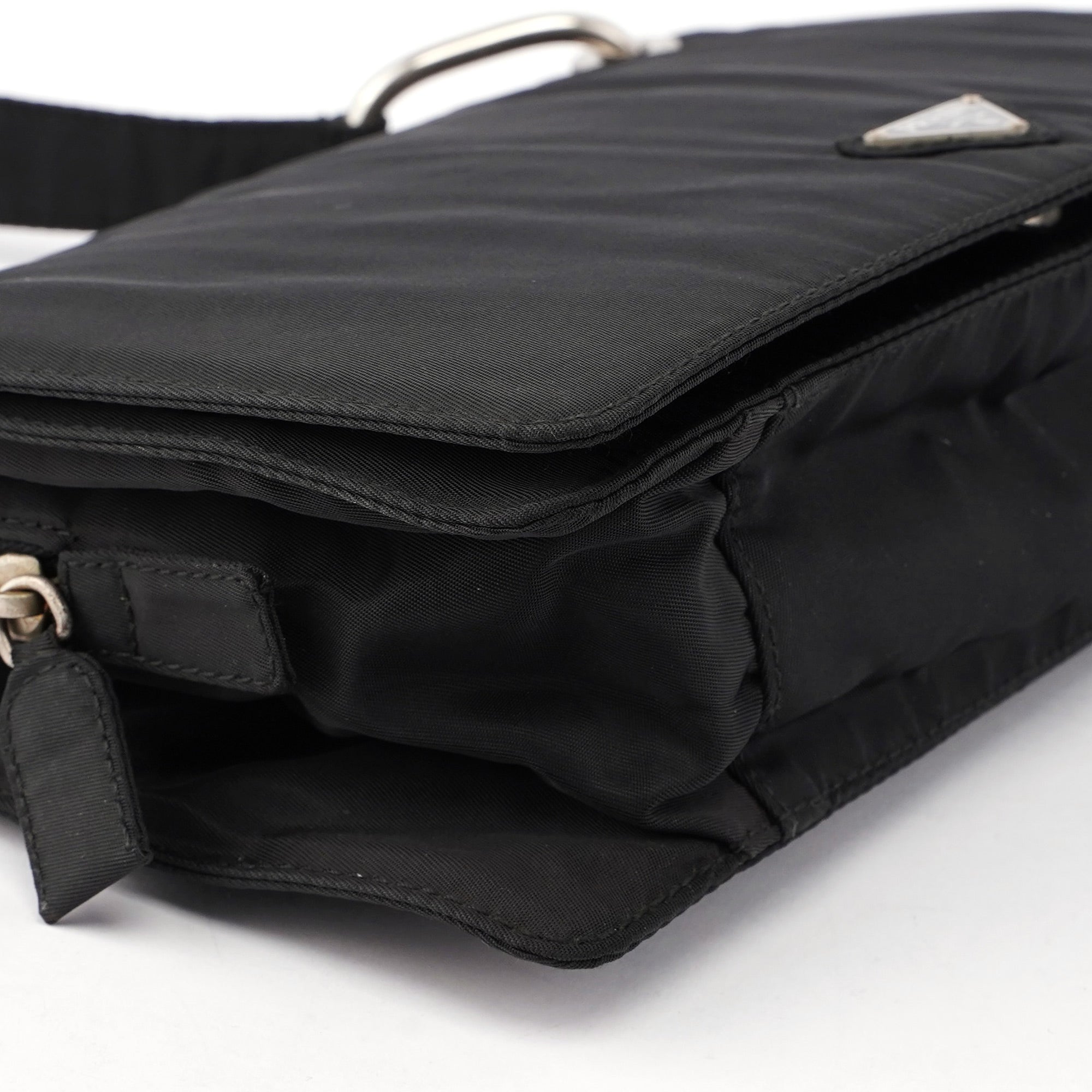 B6542 Black Tessuto Shoulder Bag