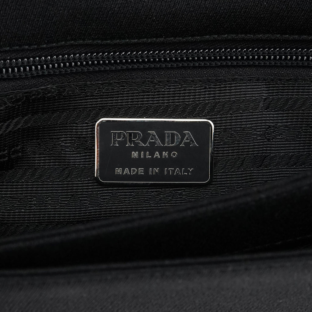 B6621 Black Tessuto Swing Chain Shoulder Bag
