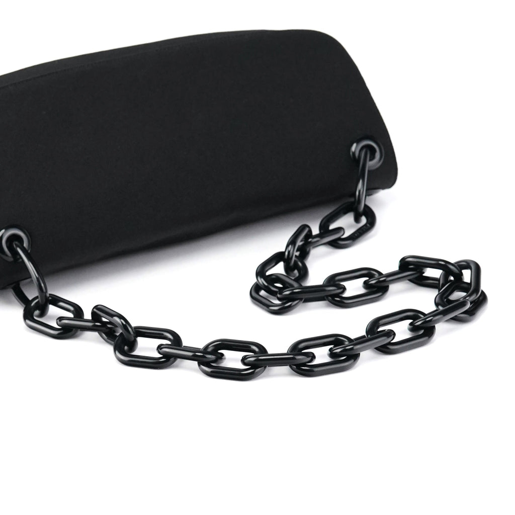 B6621 Black Tessuto Swing Chain Shoulder Bag