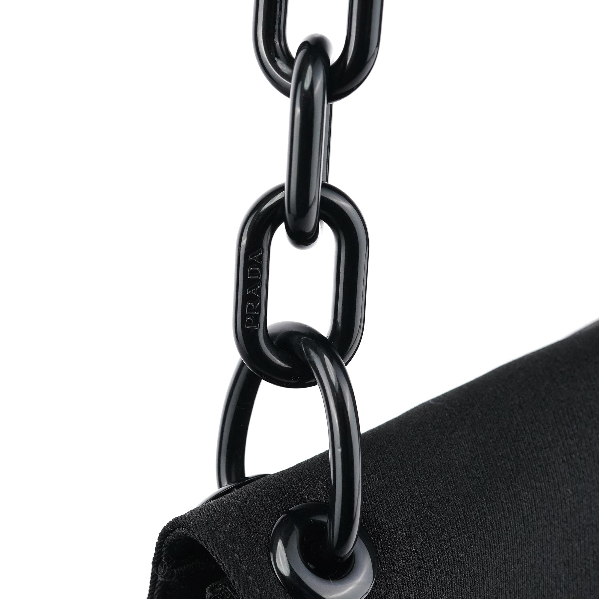 B6621 Black Tessuto Swing Chain Shoulder Bag