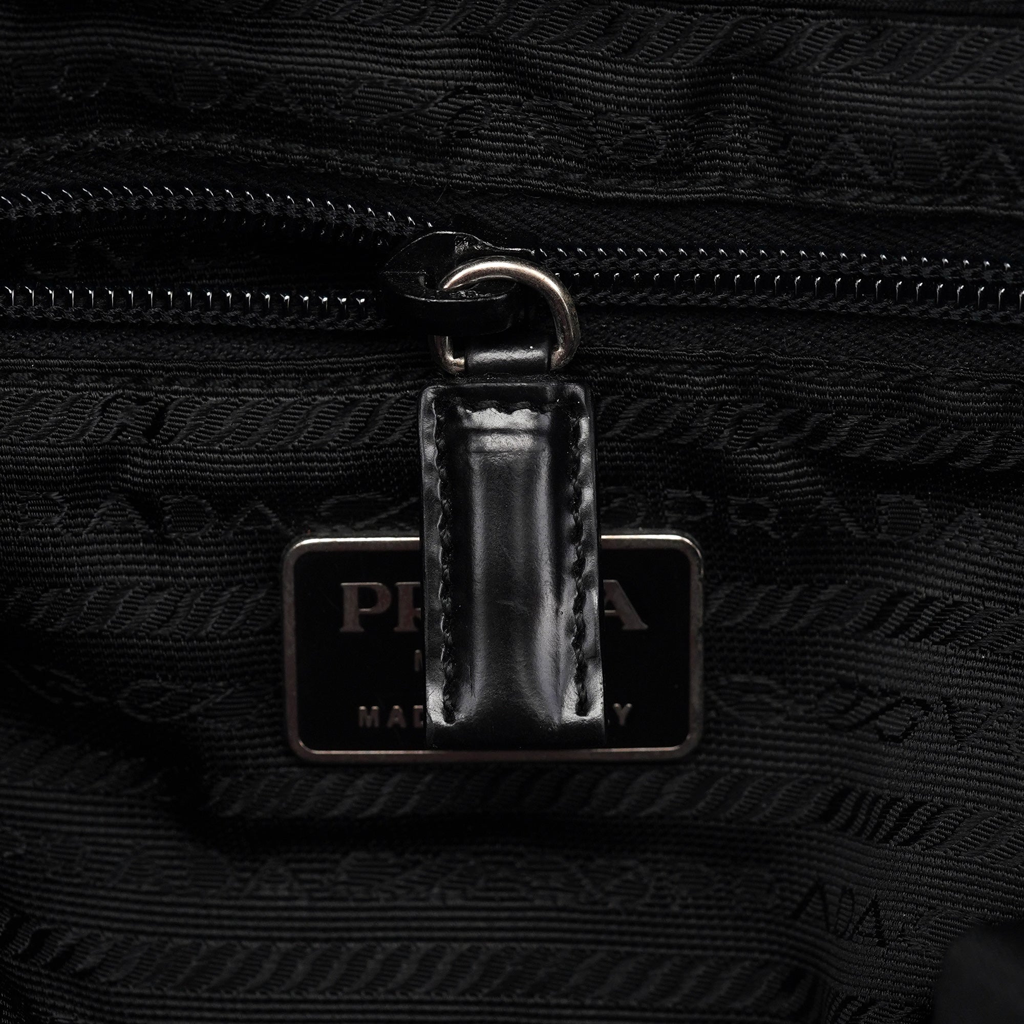 B6677 Black Tessuto Vela Backpack