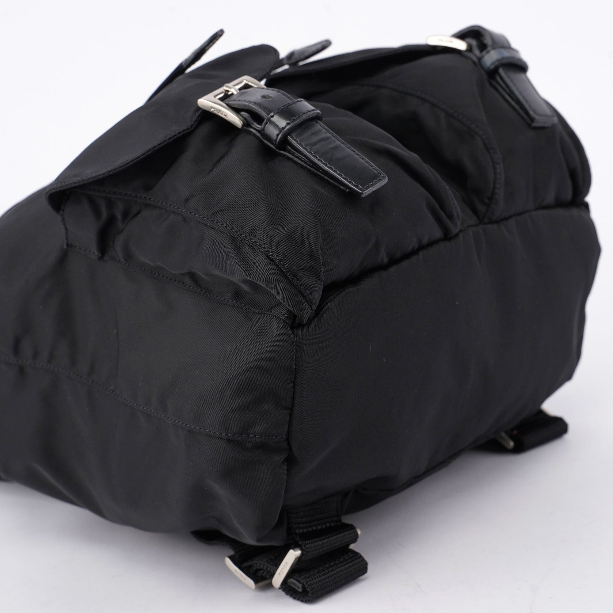 B6677F Black Backpack