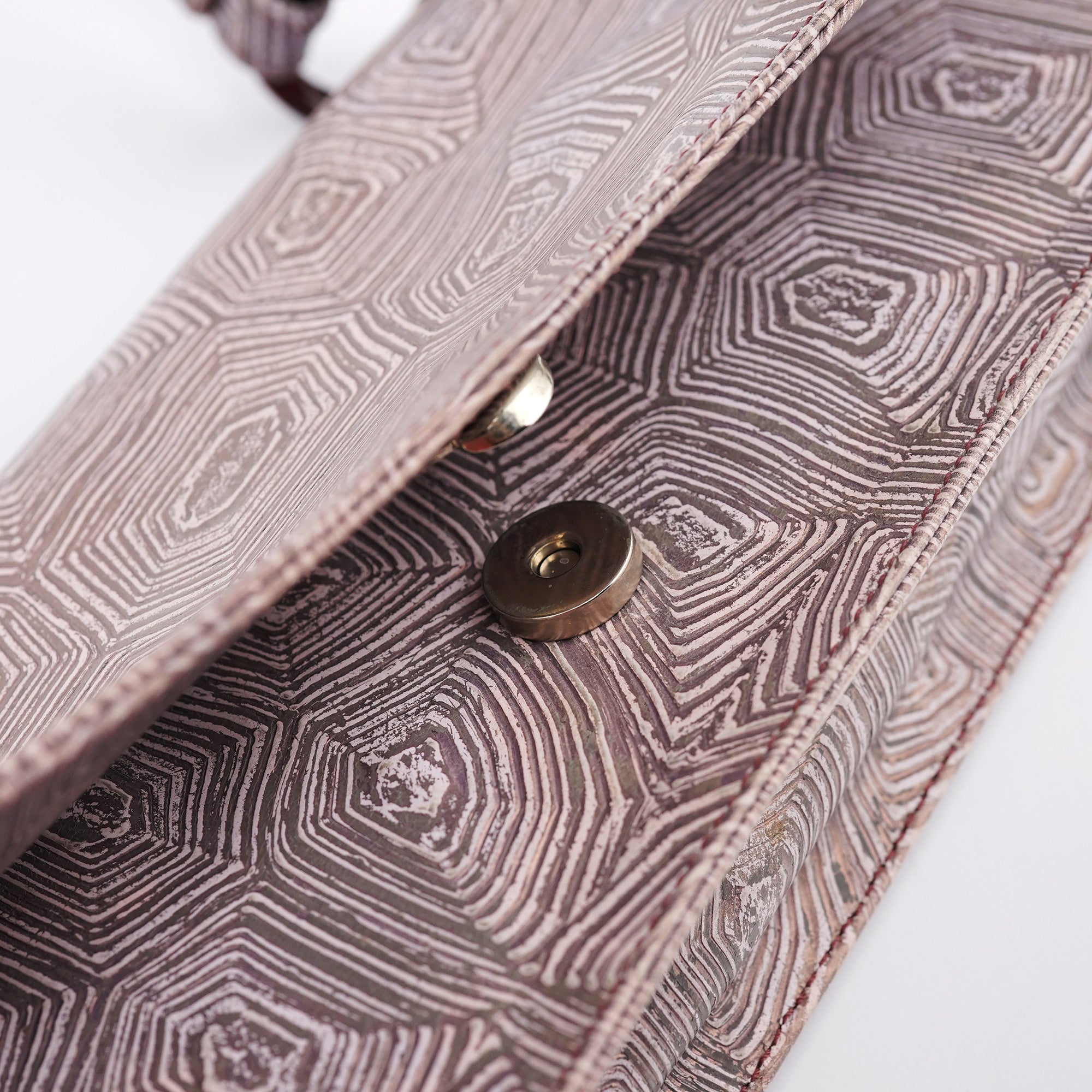 B6770 Purple Tartaruga Shoulder Bag