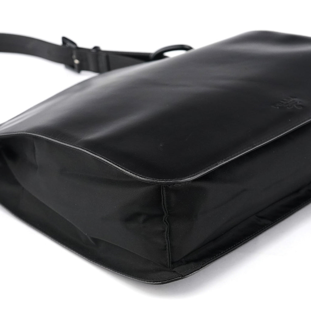 B7177 Black Nappa Tessuto Shoulder Bag