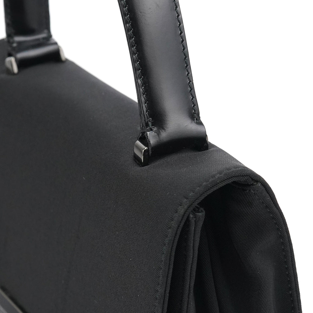 B7415 Black Tessuto Nylon Top Handle Bag