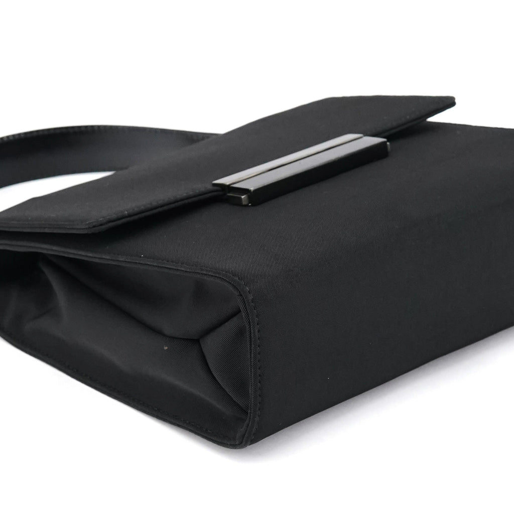 B7415 Black Tessuto Nylon Top Handle Bag