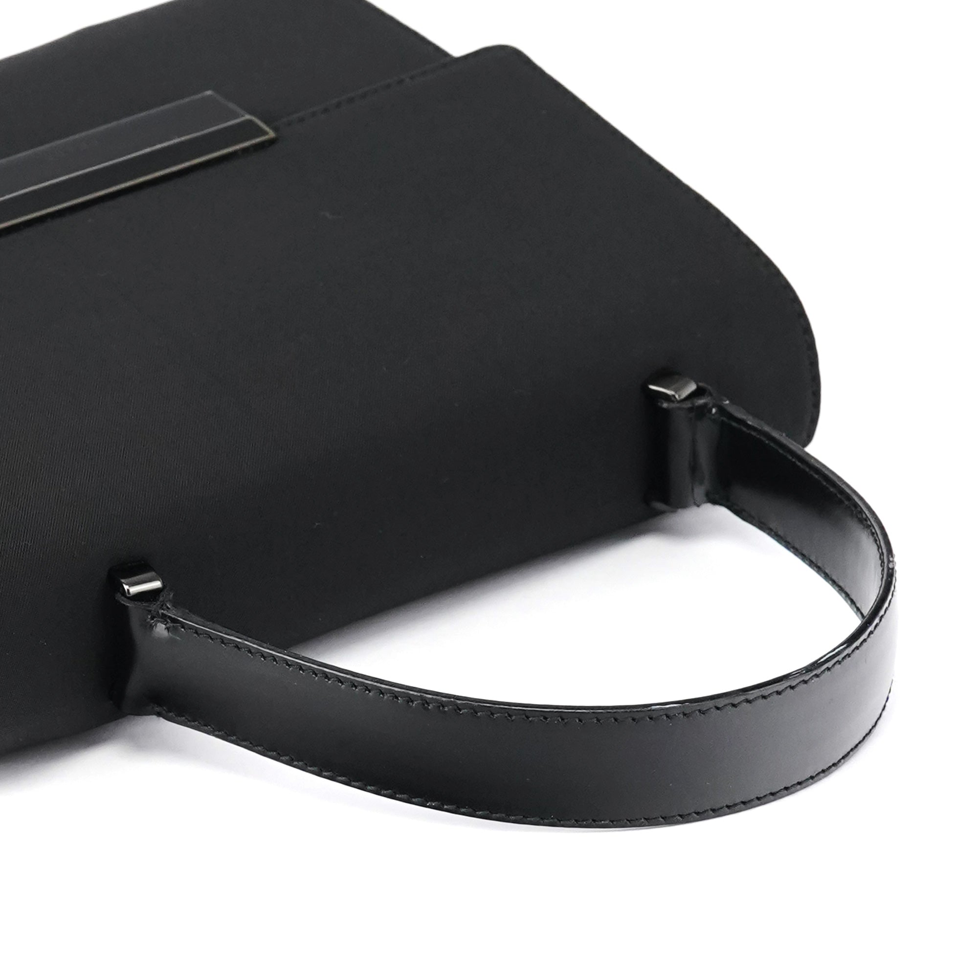 B7415 Black Tessuto Nylon Top Handle Bag