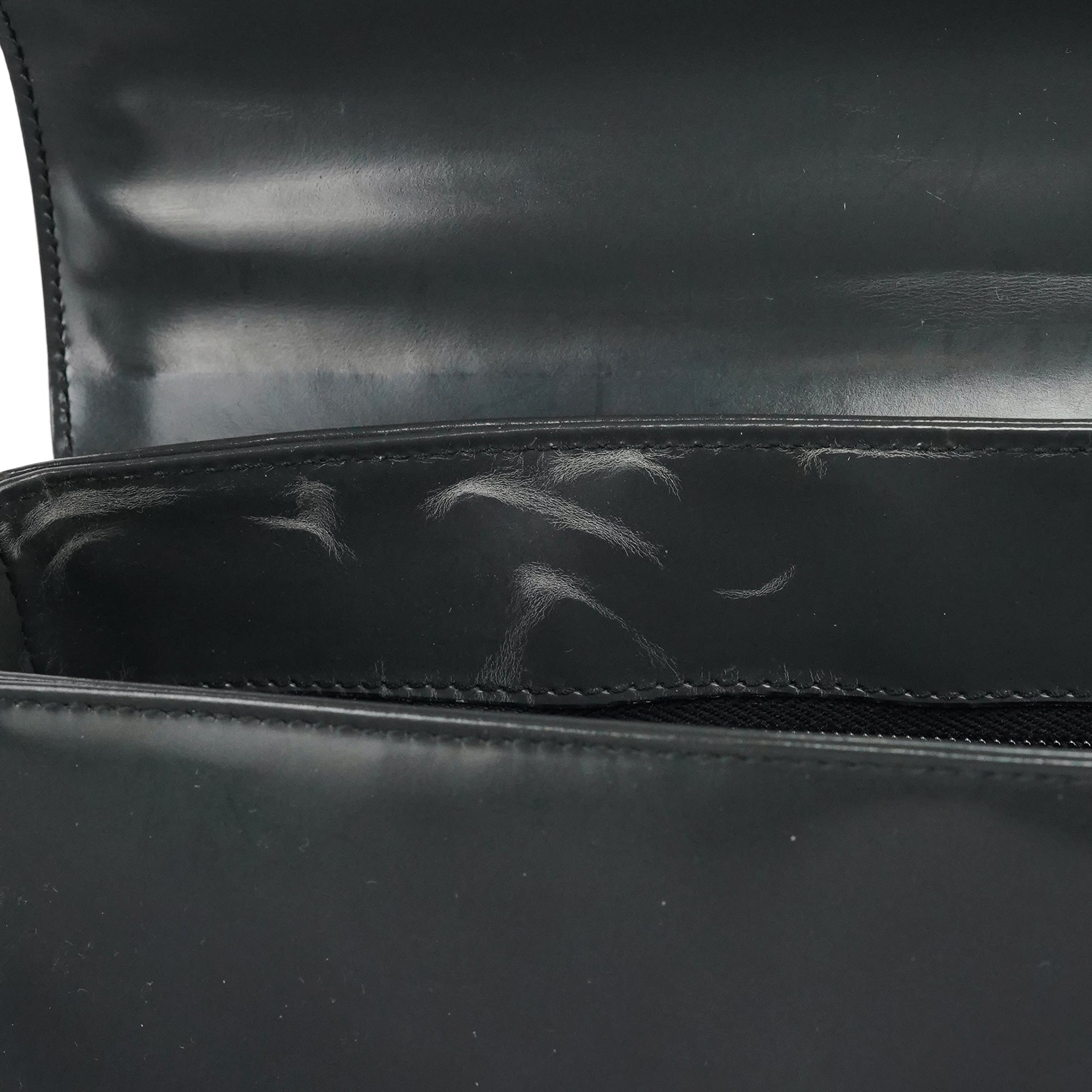 B7443 Black Spazzolato Swivel Shoulder Bag