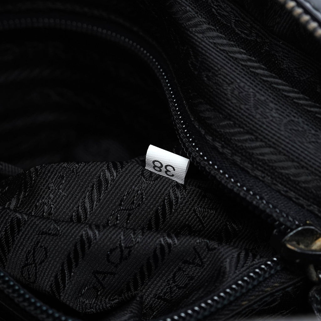 B7446 Anthracite Spazzolato Swivel Shoulder Bag