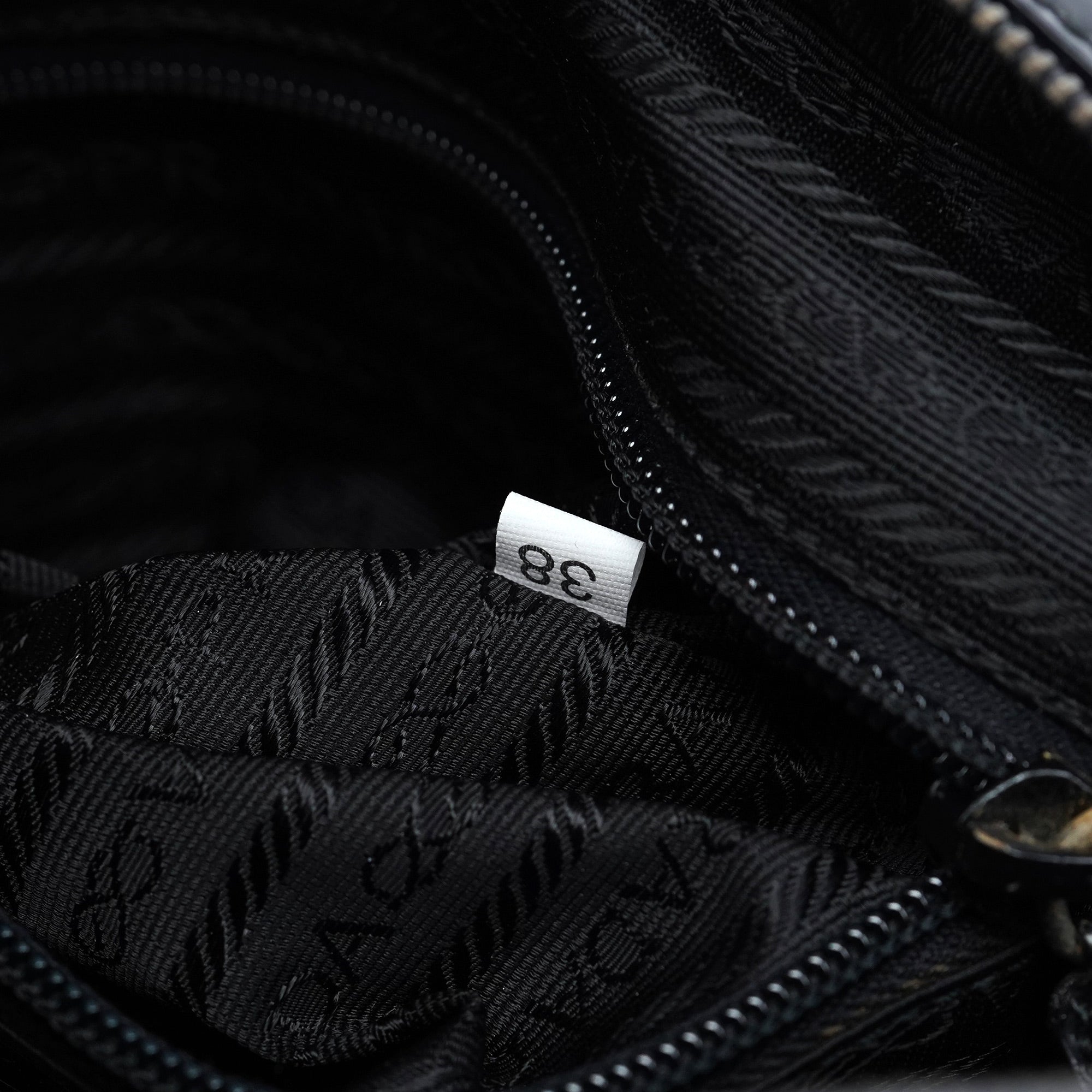 B7446 Anthracite Spazzolato Swivel Shoulder Bag
