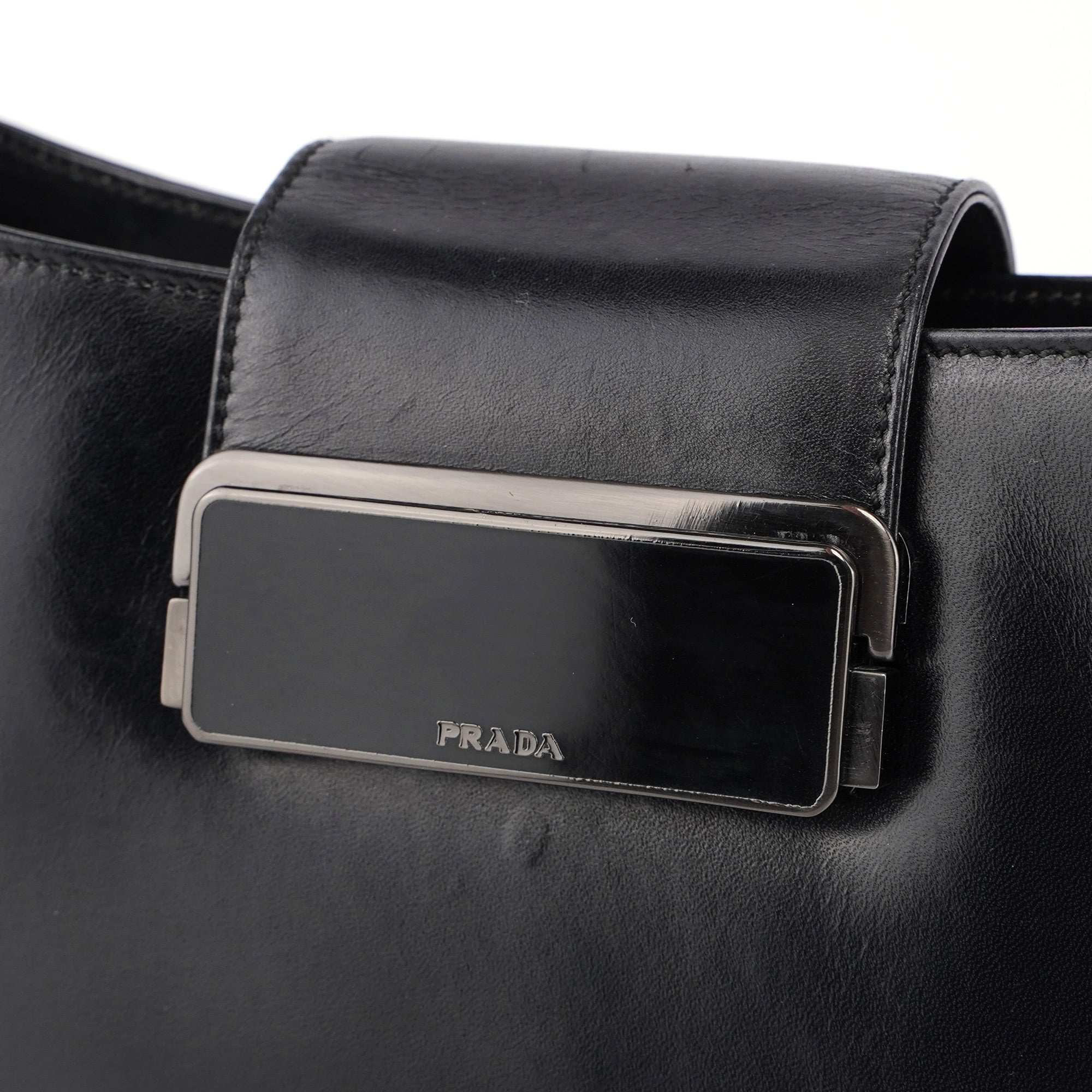B7492 Black Calfskin Vitello Smalt Shoulder Bag