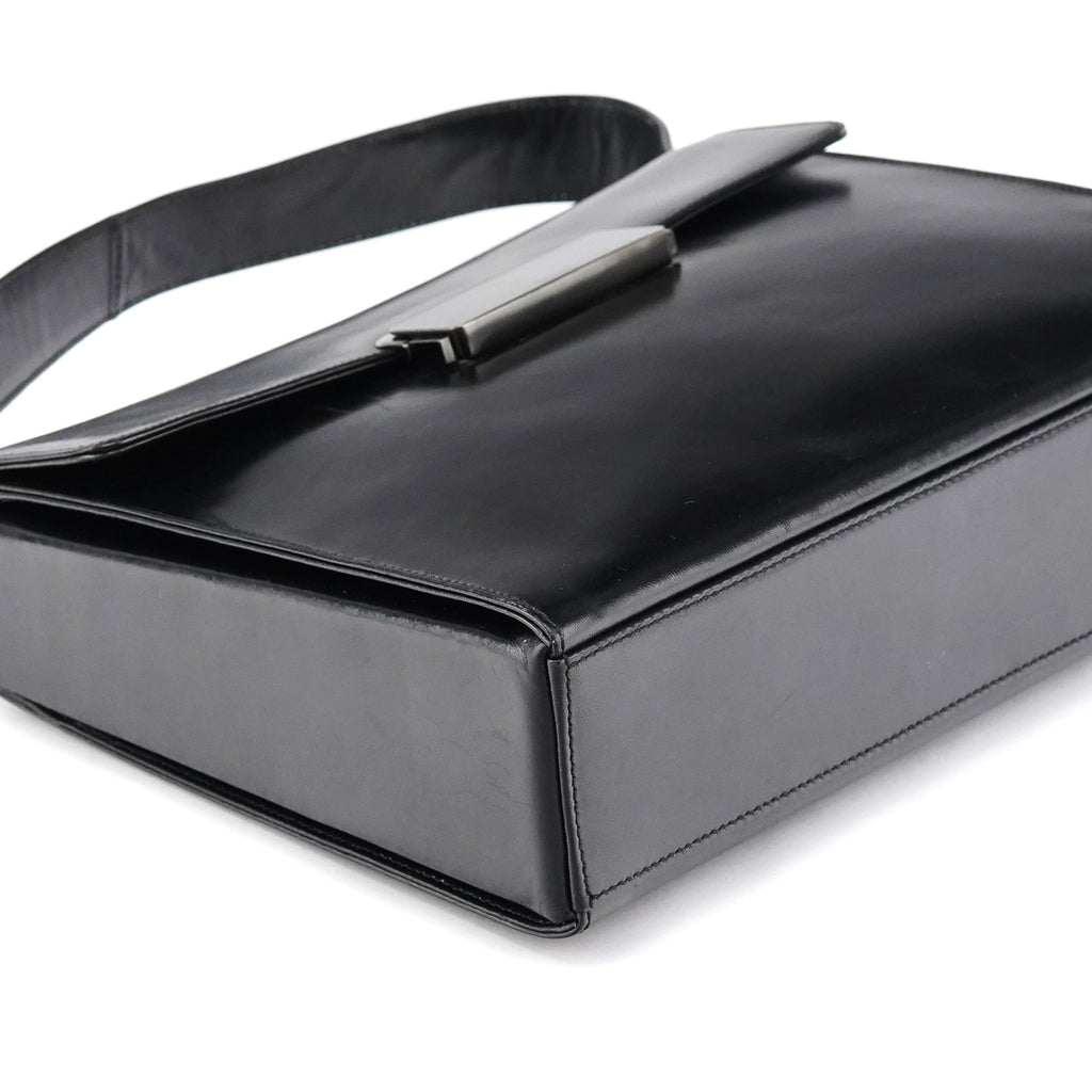 B7495 Black Leather Flap Shoulder Bag