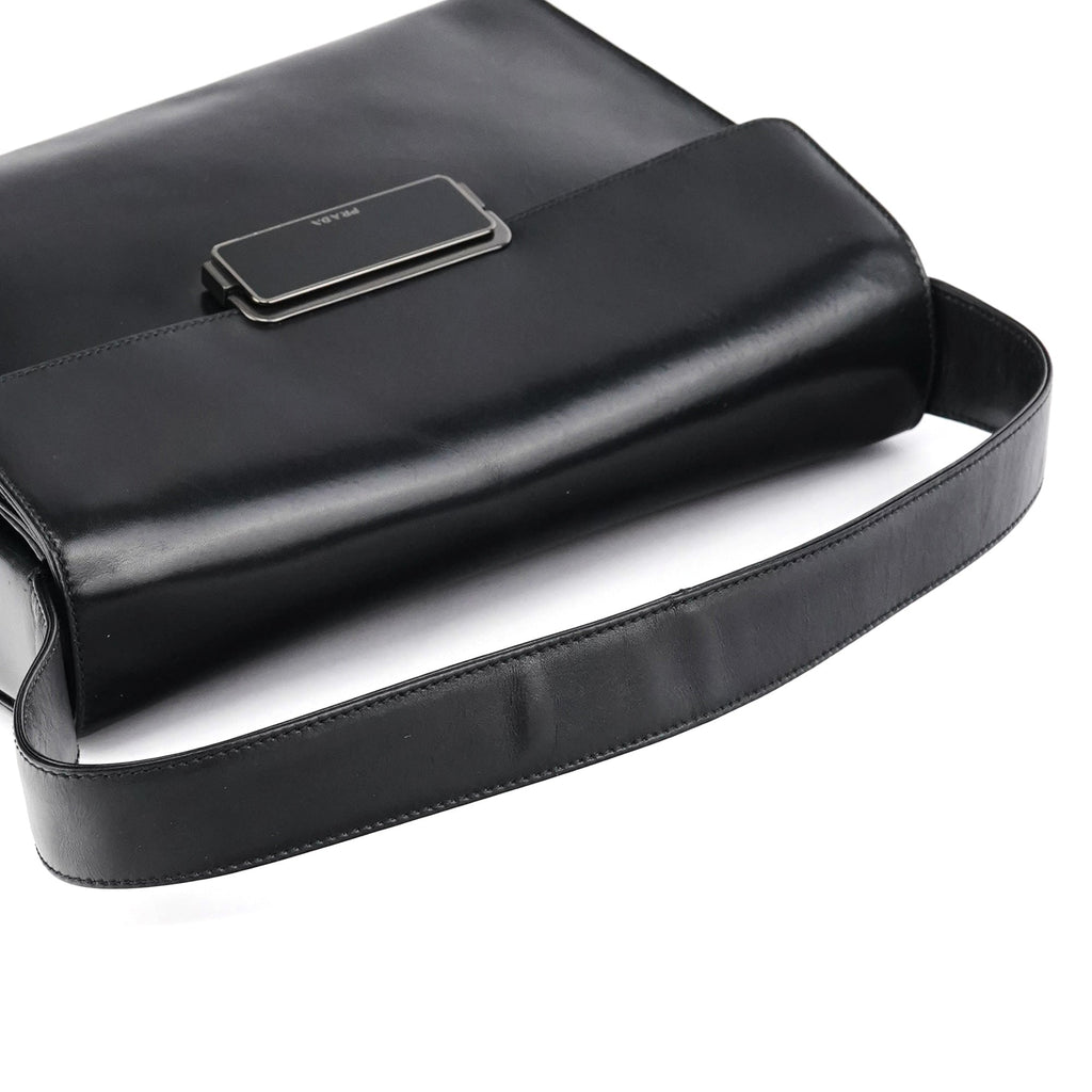 B7495 Black Leather Flap Shoulder Bag