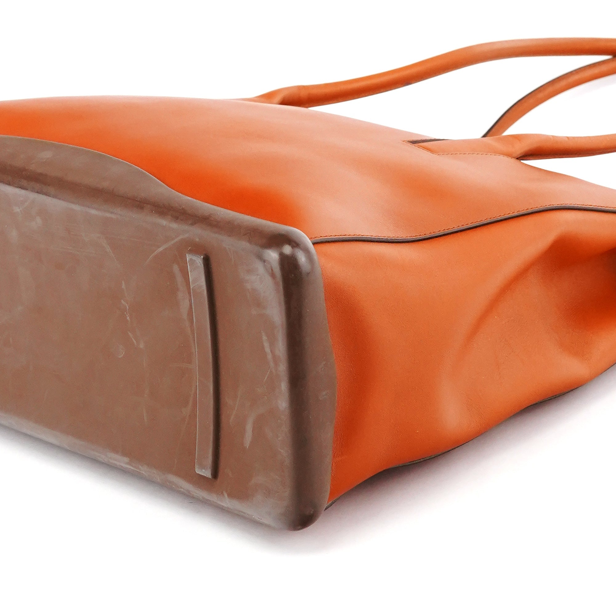 B9262 Cognac Calf Leather Rubber Bottom Tote Bag