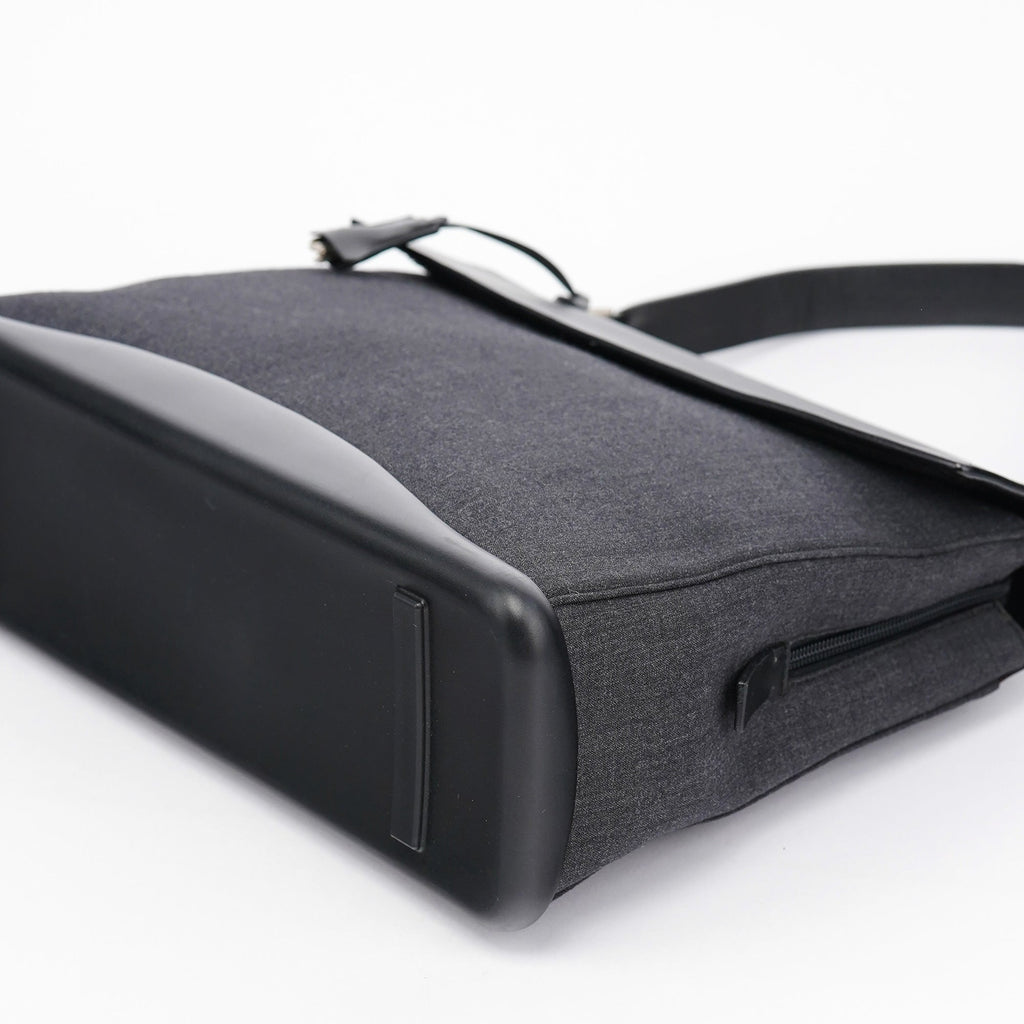 B9282 Black Calfskin Nylon Top Handle Keylock Bag