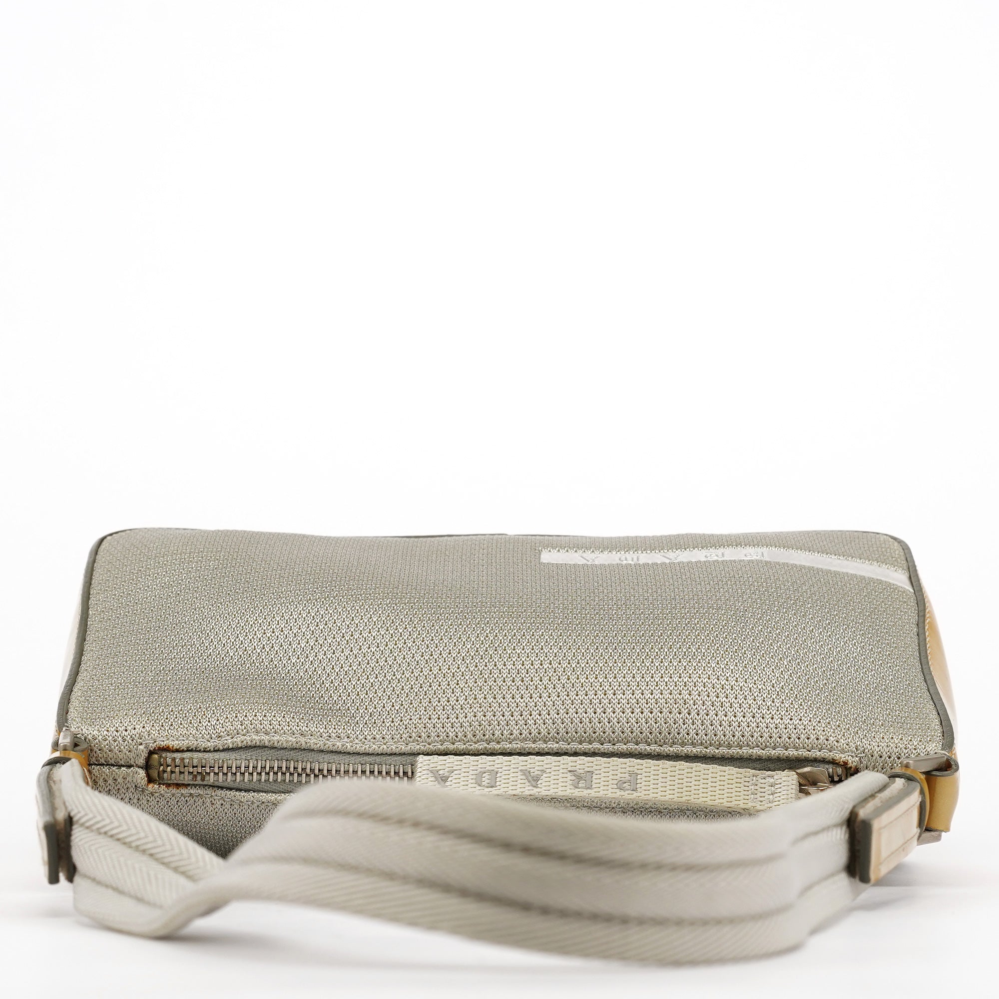 B9936 Silver Bike Lux Shoulder Bag