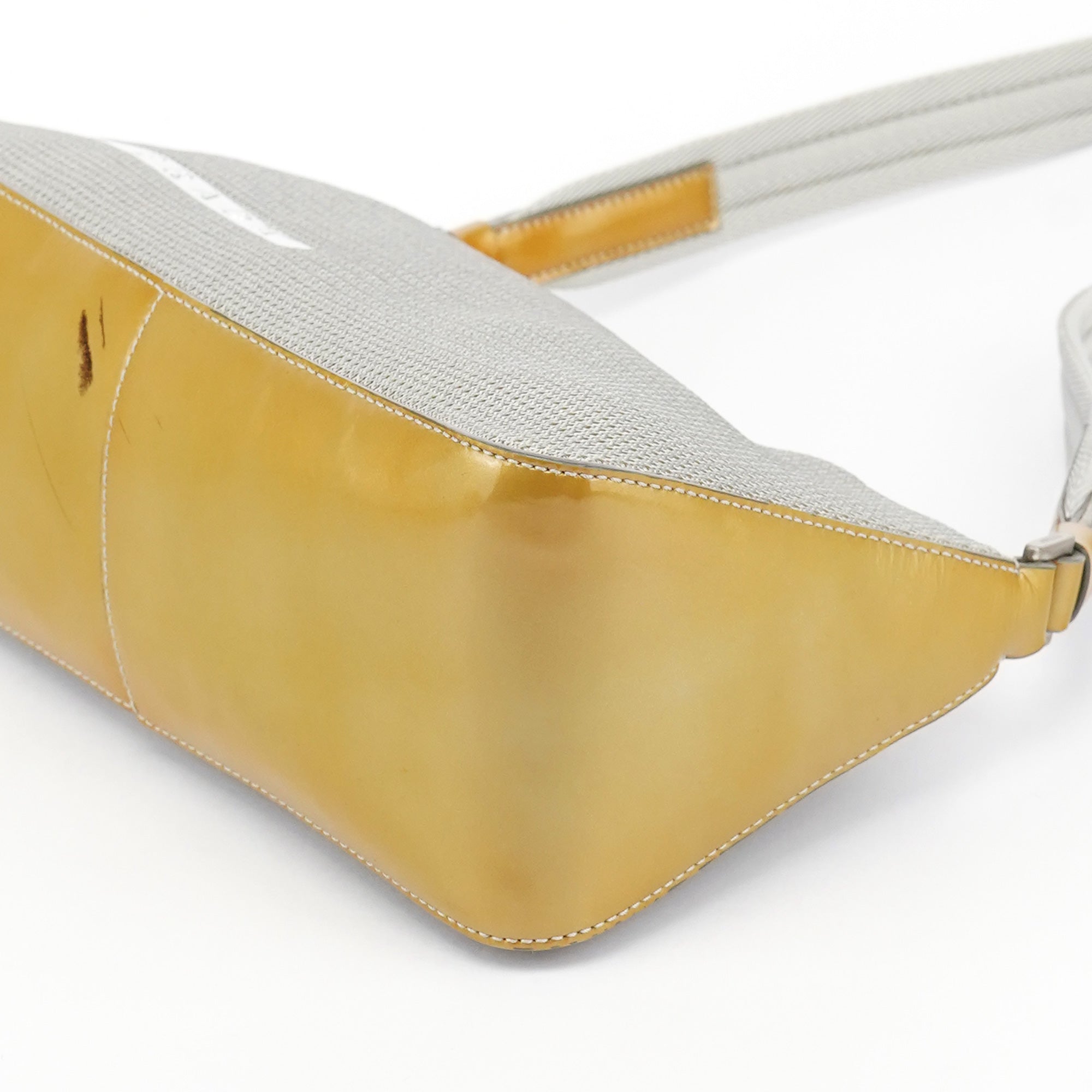 B9936 Silver Bike Lux Shoulder Bag