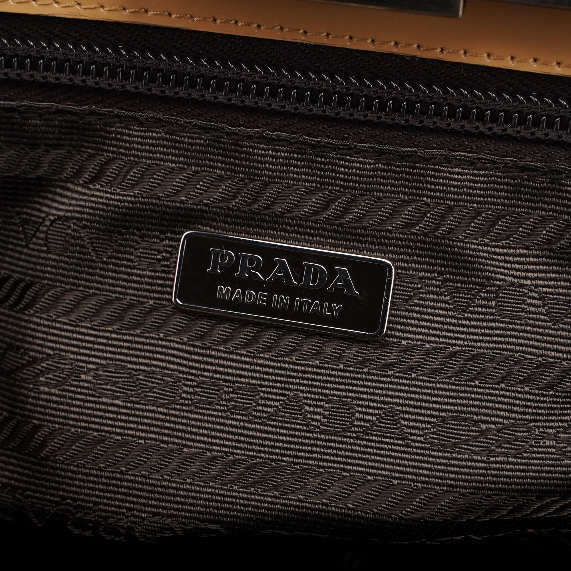 Beige Spazzolato Chic Bag