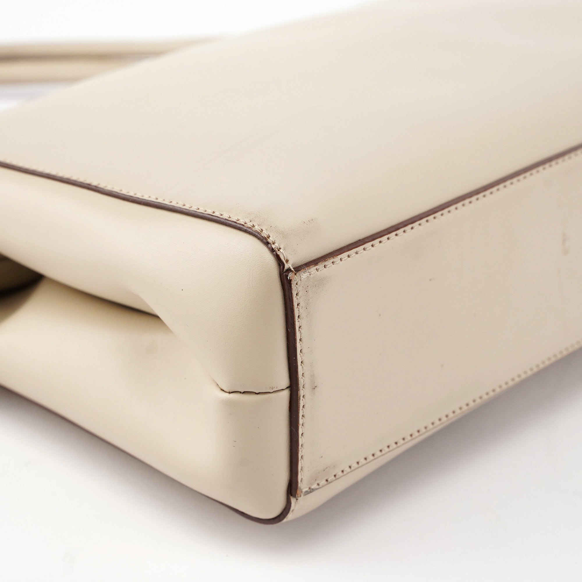 Beige Vitello Chic Bag
