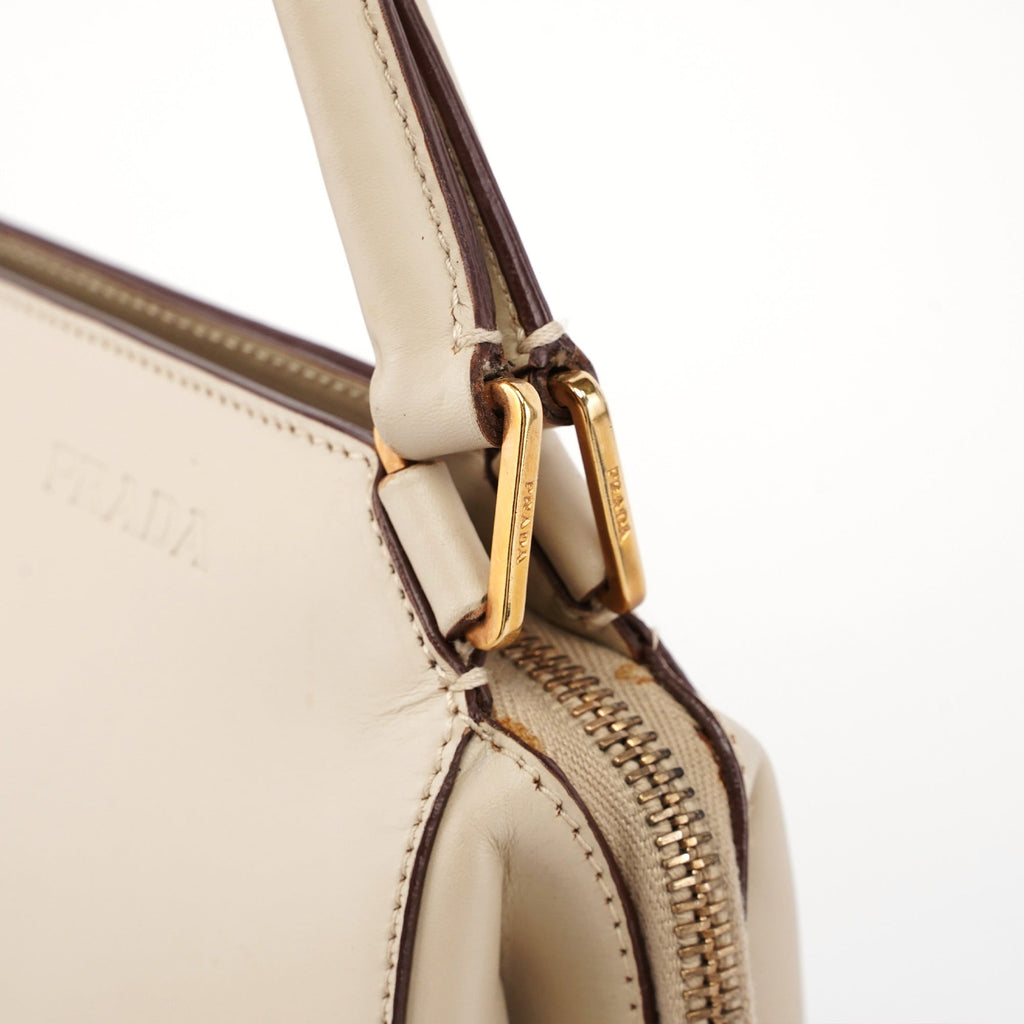 Beige Vitello Chic Bag