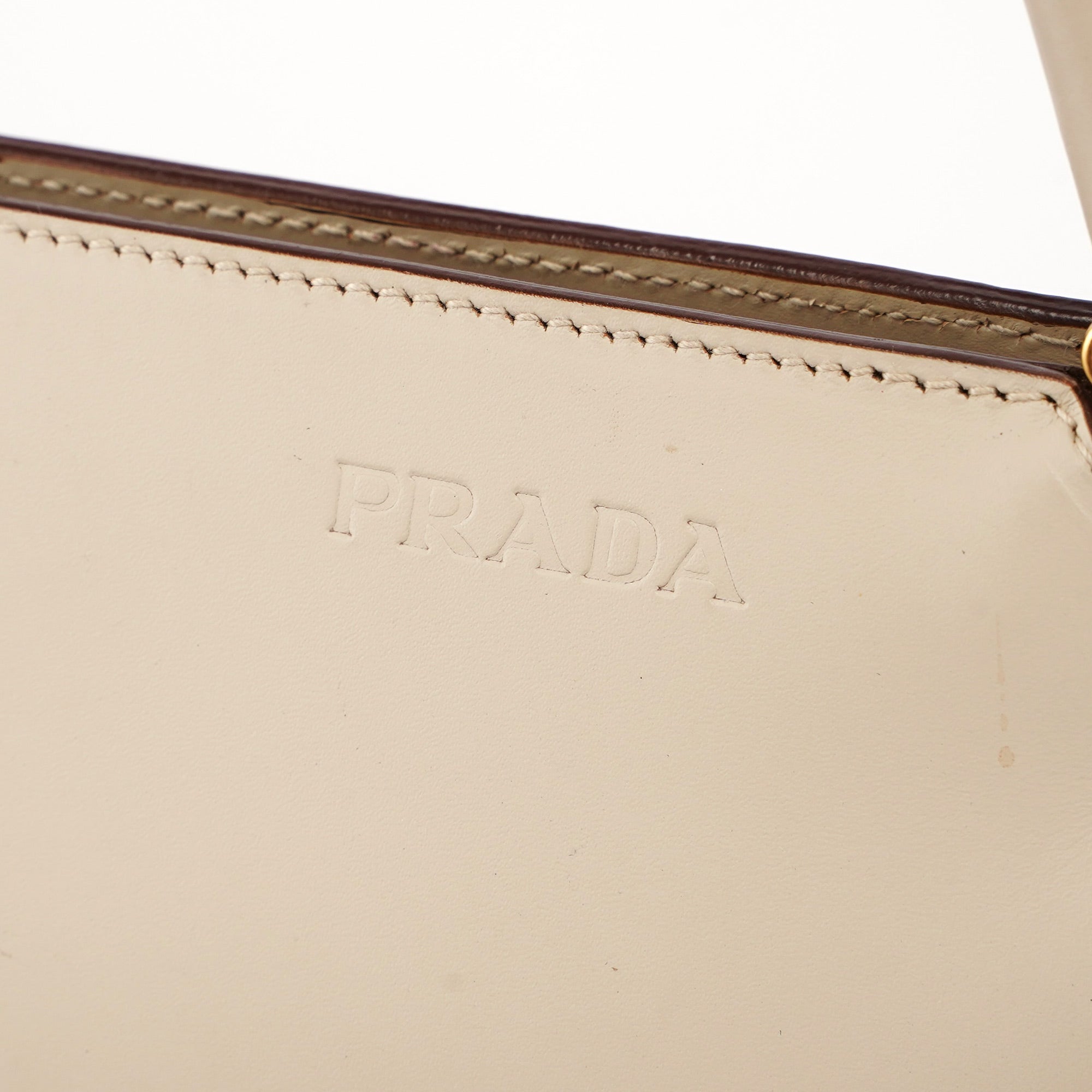 Beige Vitello Chic Bag