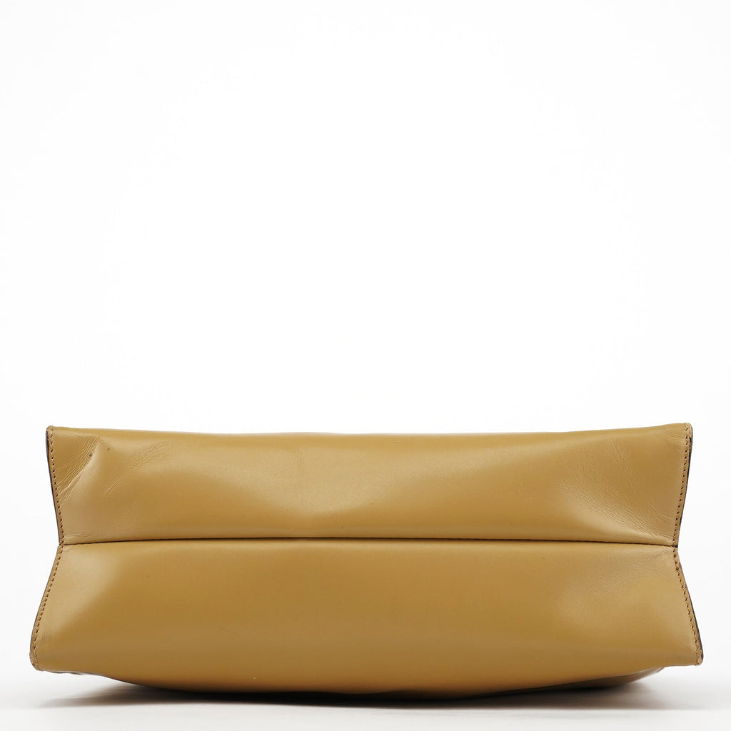 Soft Yellow Vitello Chic Shoulder Bag