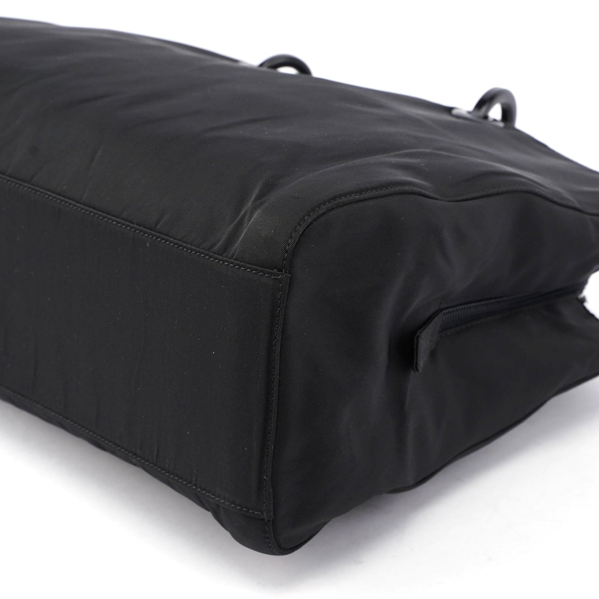 Black Nylon Plastic Handle Tote