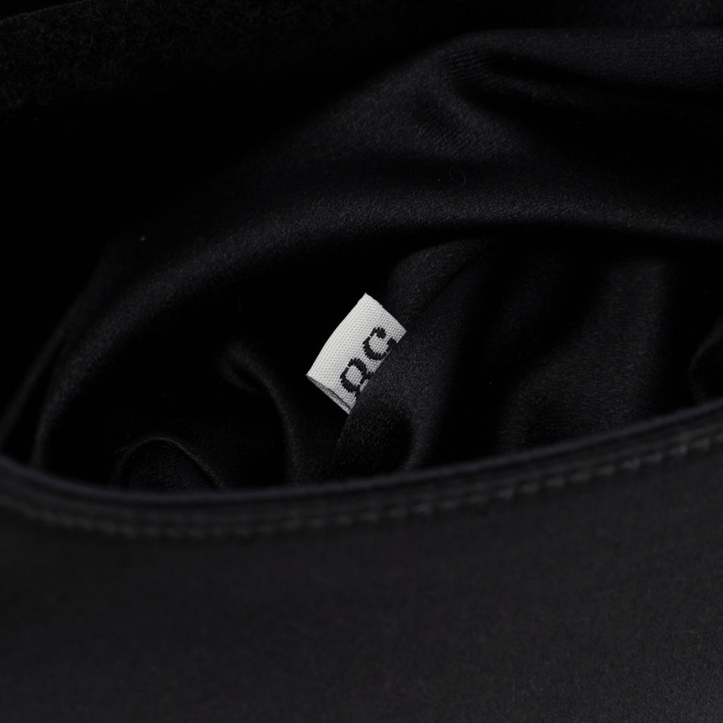 Black Raso Plastic Tote
