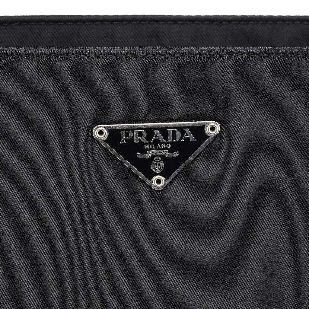 Black Tessuto Chic Nylon Shoulder Bag